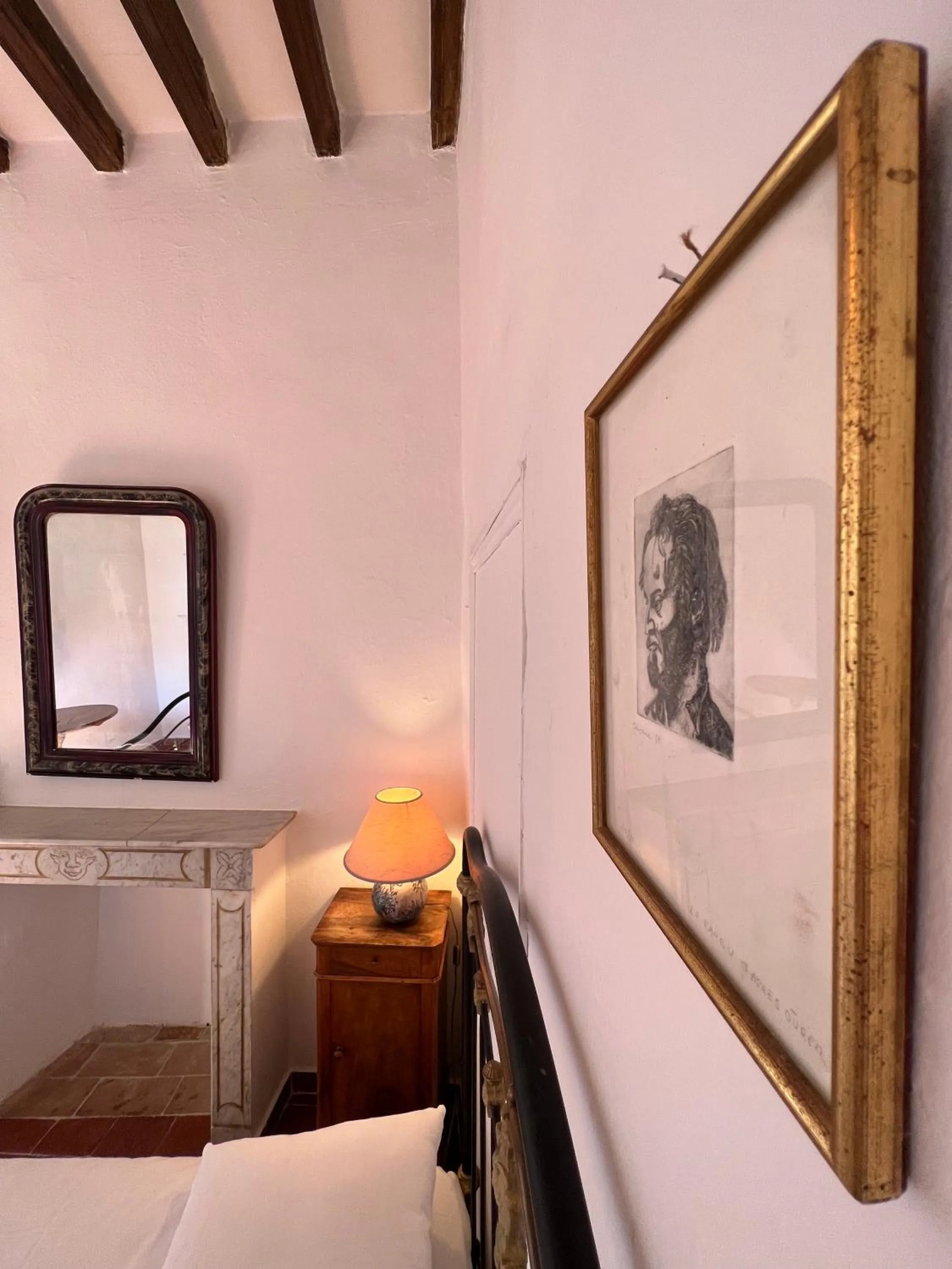 Decorative detail, Bed in Casa Musicale