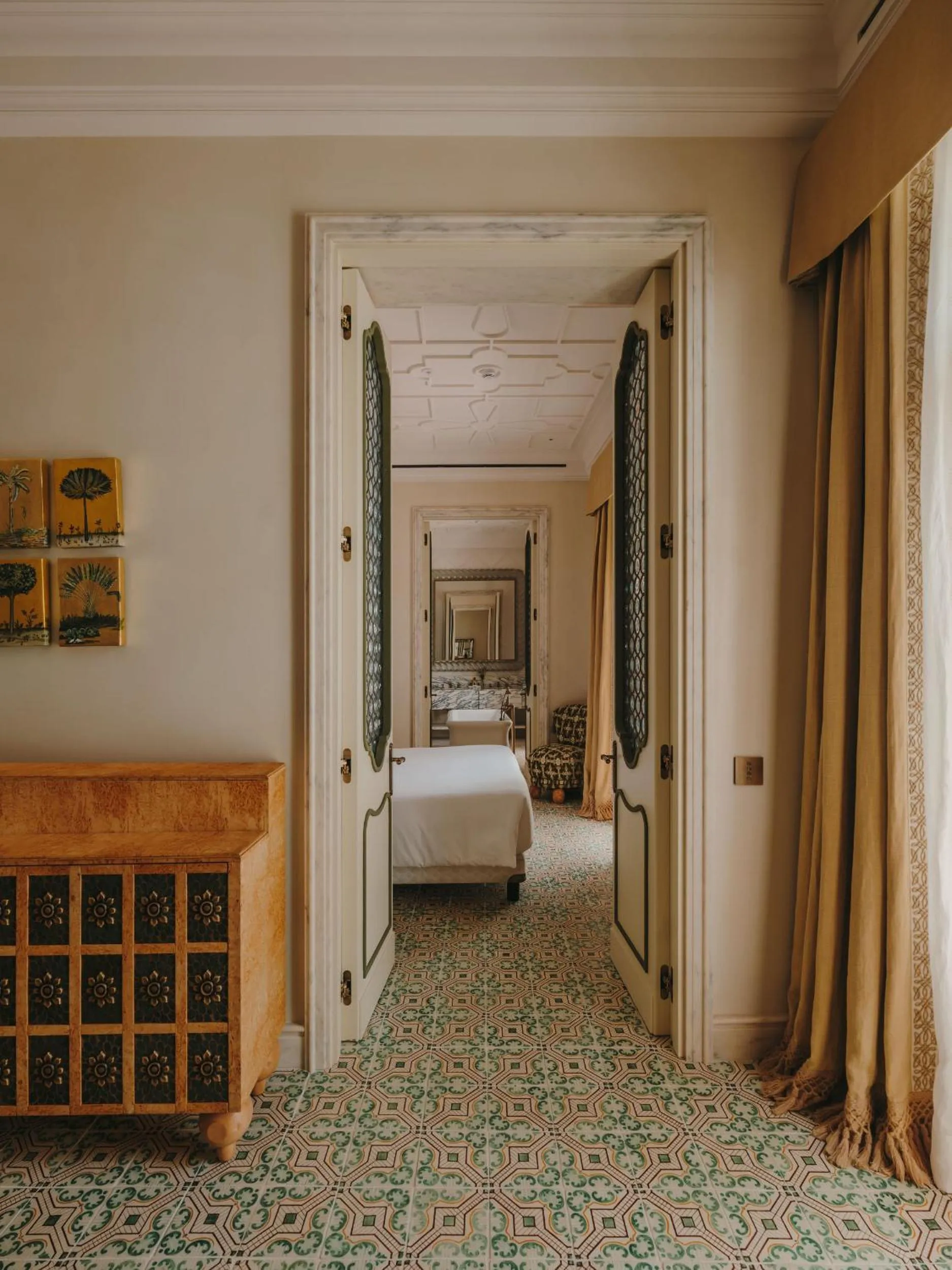 Bed in Grand Hotel Timeo, A Belmond Hotel, Taormina