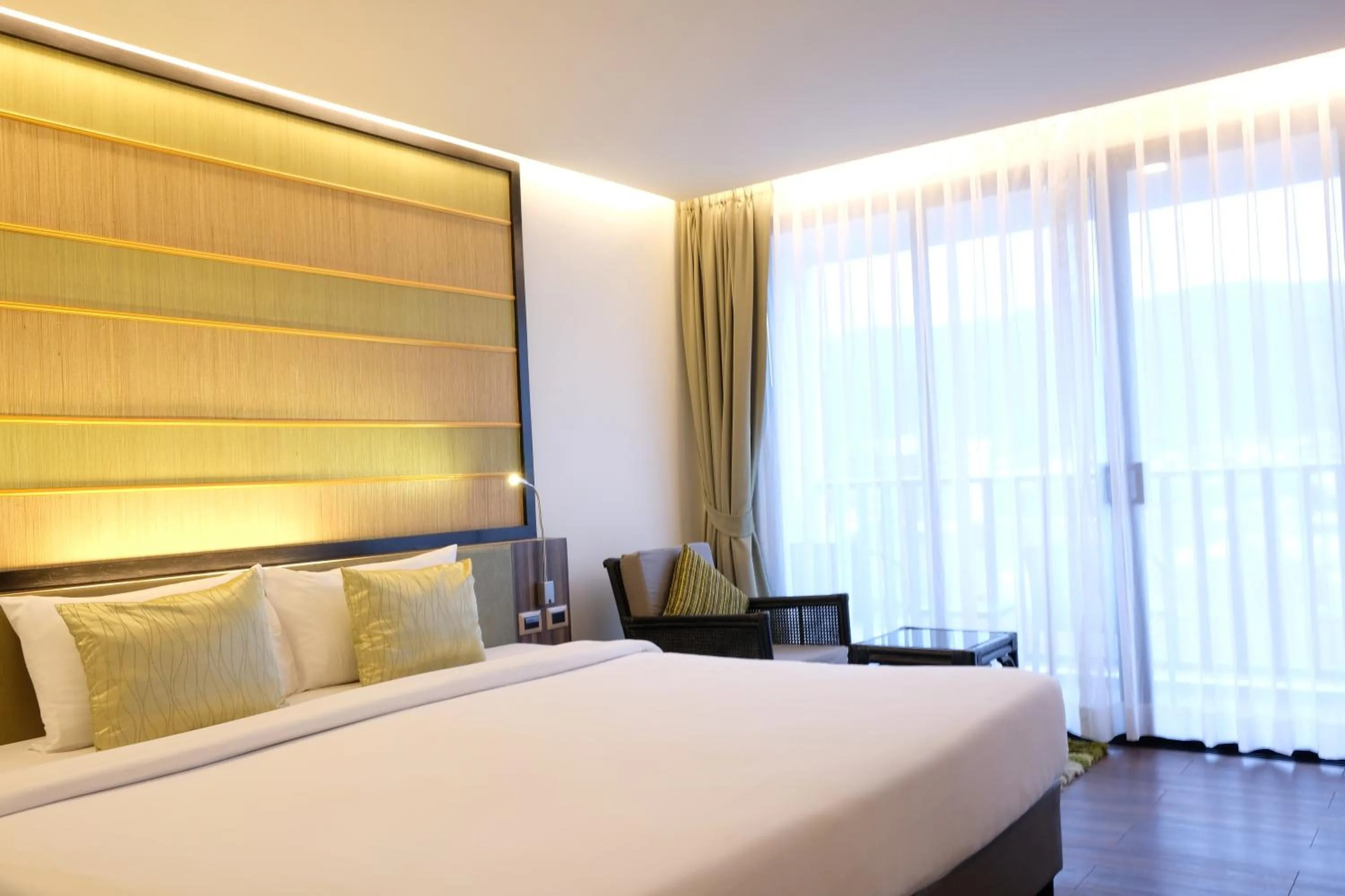 Bedroom, Bed in The Beach Heights Resort SHA Plus