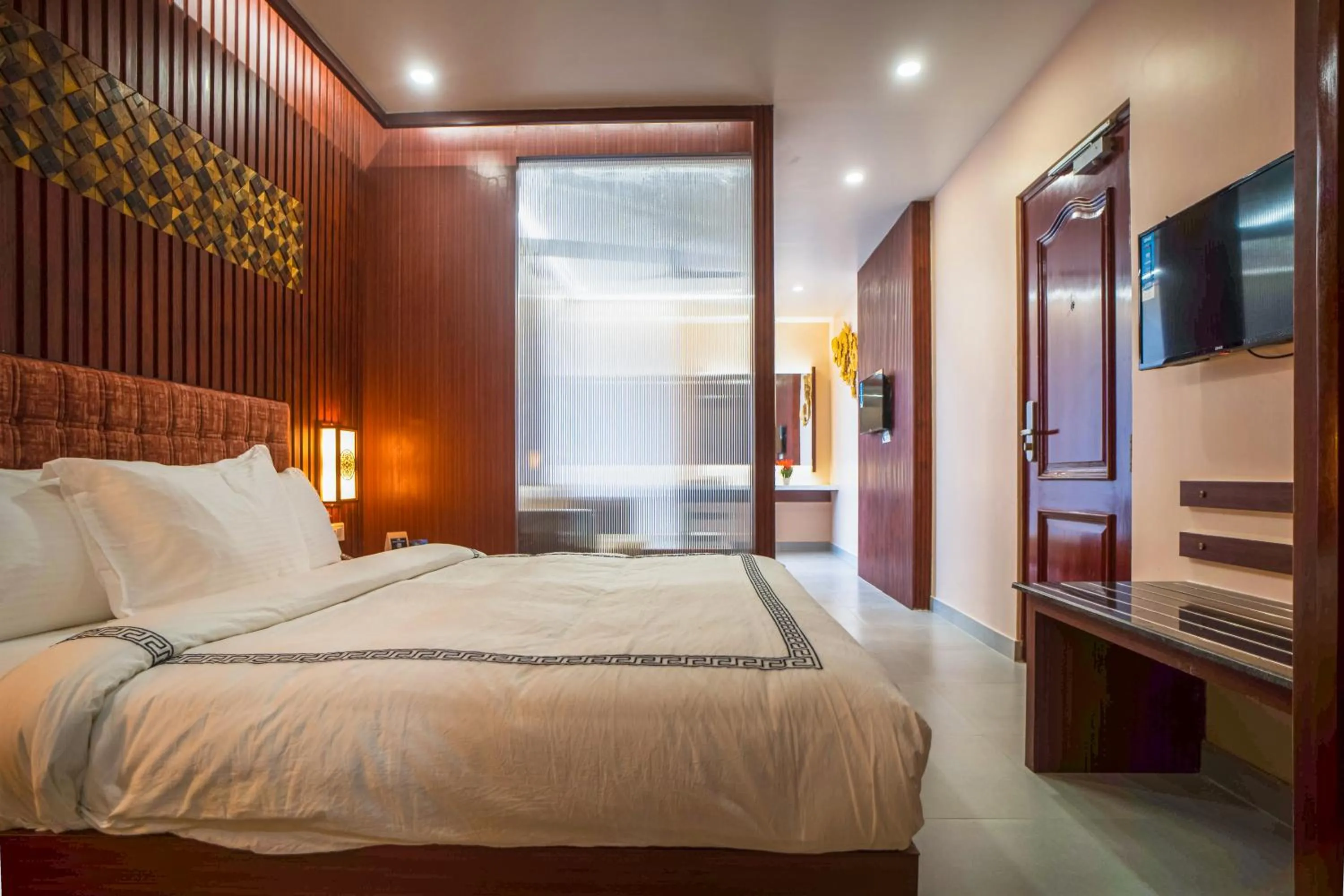 Communal lounge/ TV room, Bed in Mansha Palace