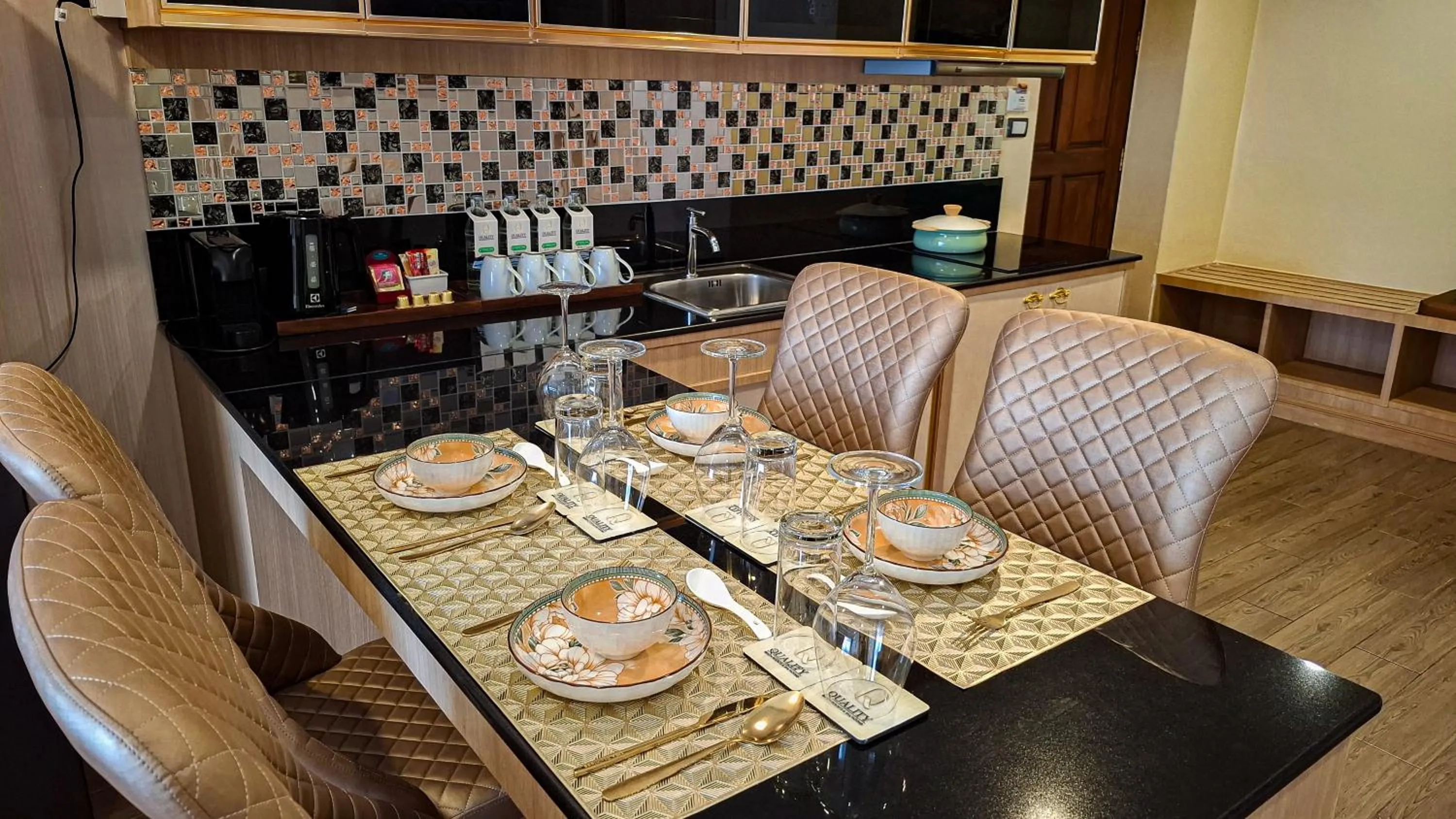 Coffee/tea facilities in Quality Beach Resorts and Spa Patong