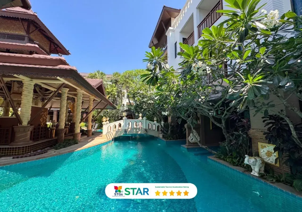 Pool view in Quality Beach Resorts and Spa Patong Pool view in Quality Beach Resorts and Spa Patong