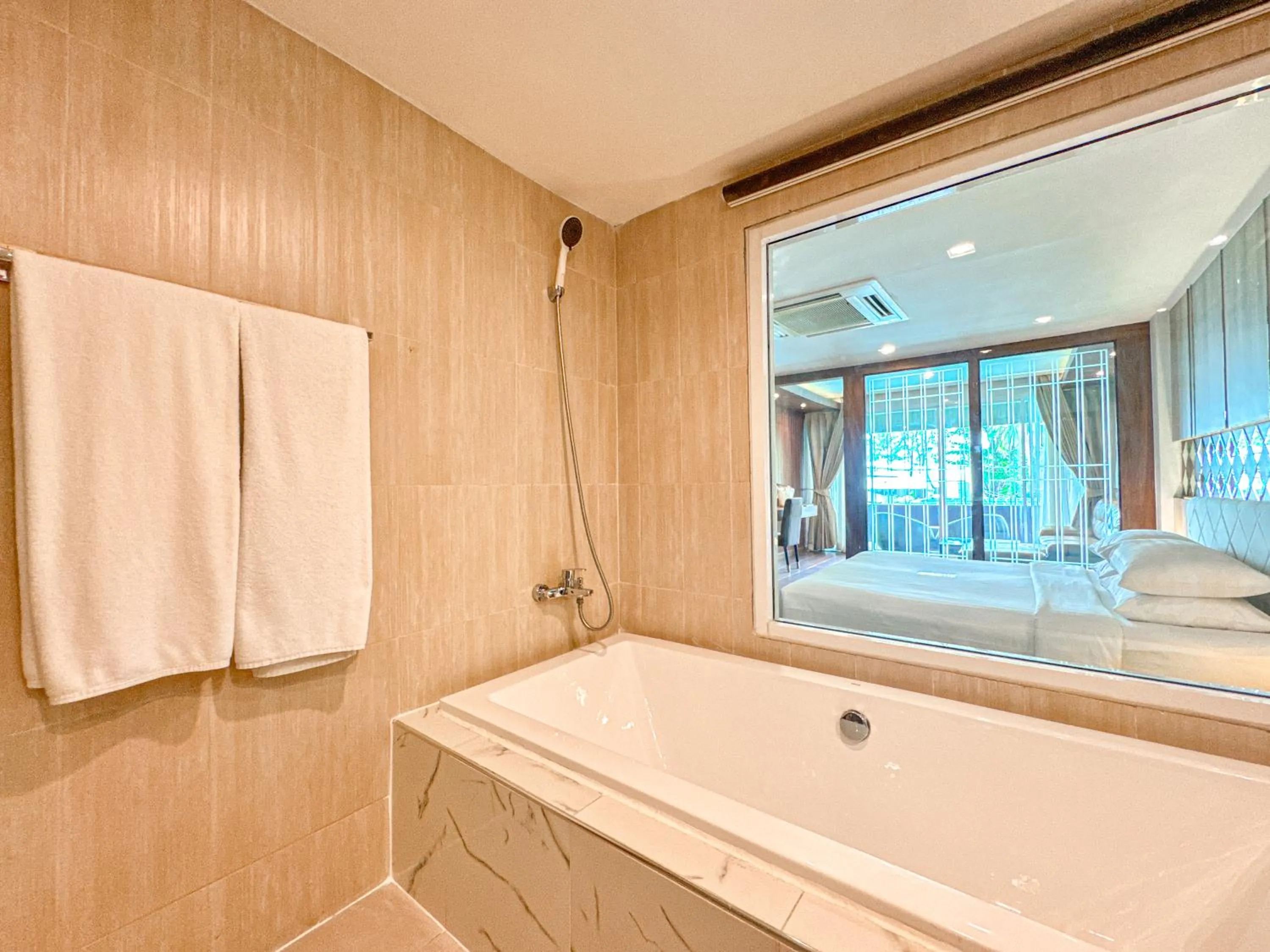 Hot Tub in Quality Beach Resorts and Spa Patong