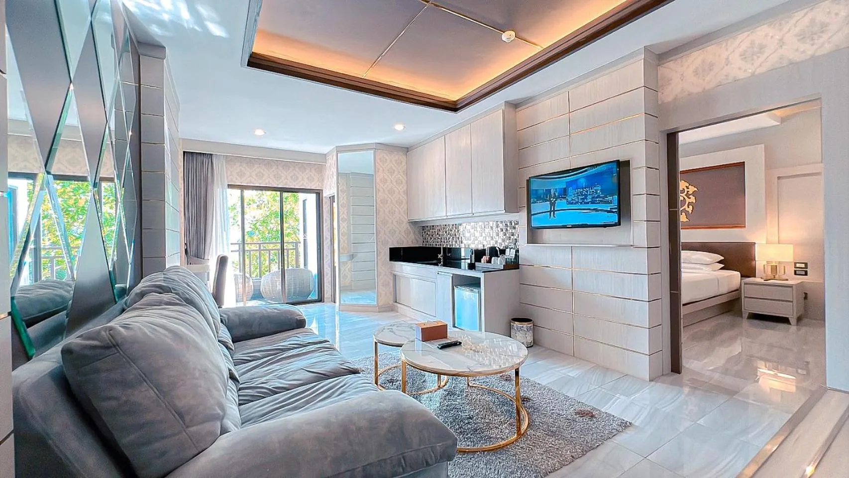 Premium Quadruple Room in Quality Beach Resorts and Spa Patong