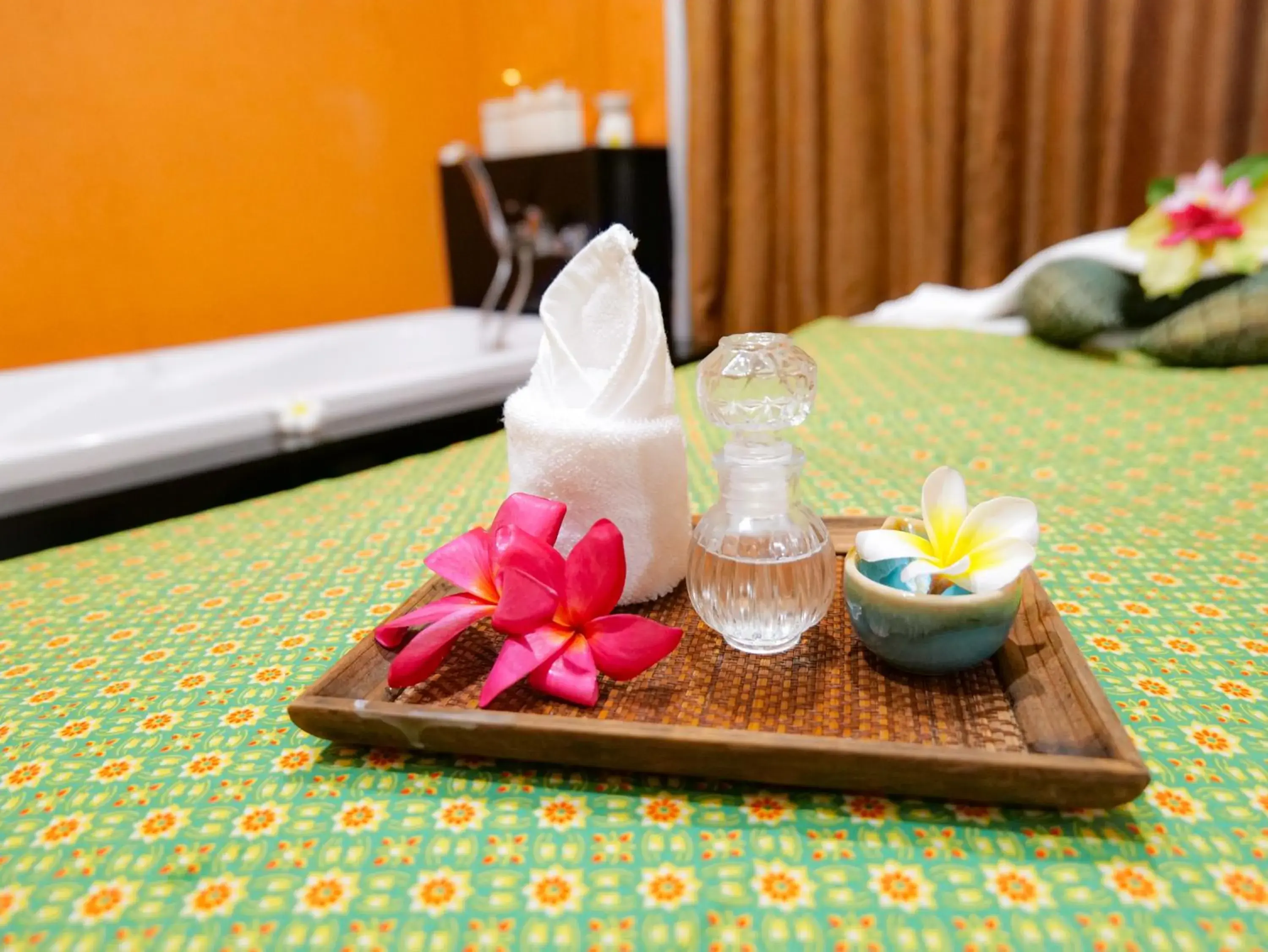 Spa and wellness centre/facilities, Bed in Quality Beach Resorts and Spa Patong Spa and wellness centre/facilities, Bed in Quality Beach Resorts and Spa Patong