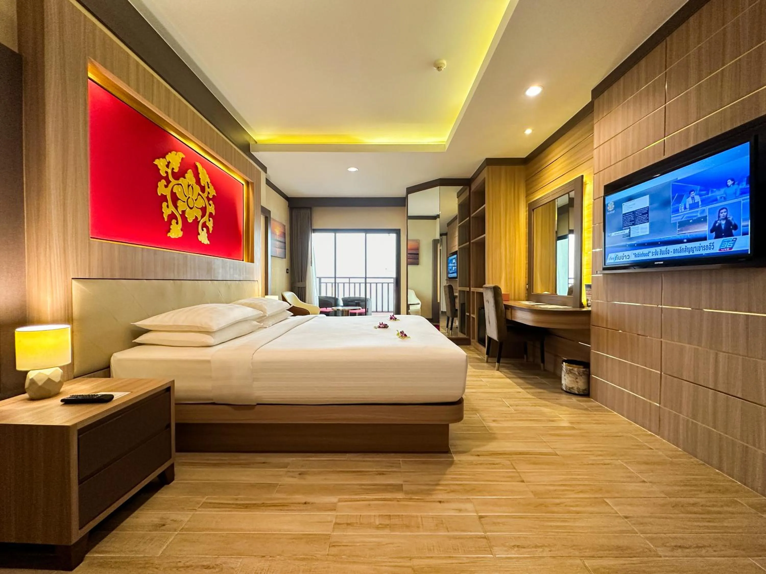 TV and multimedia, Bed in Quality Beach Resorts and Spa Patong