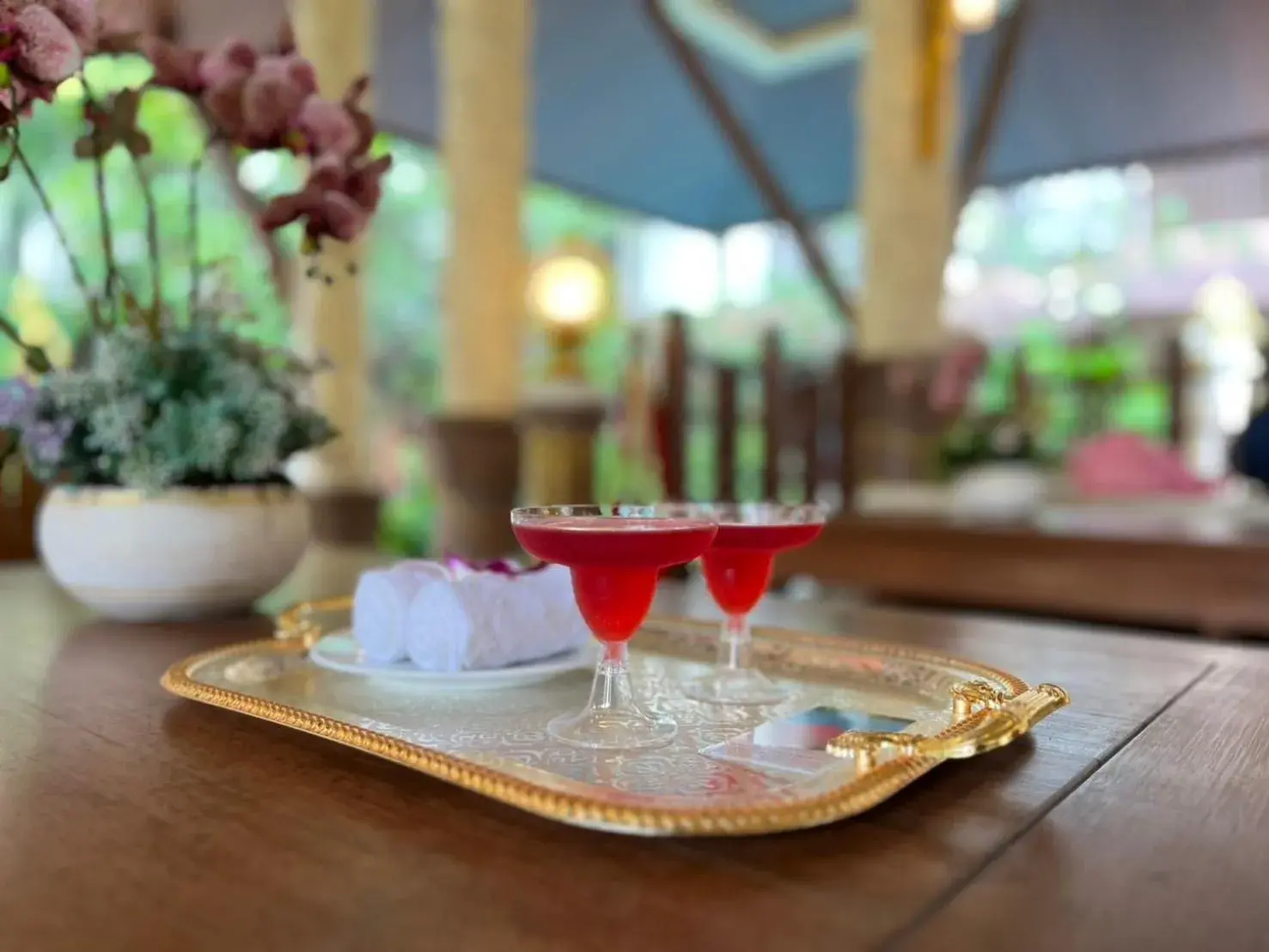 Lobby or reception in Quality Beach Resorts and Spa Patong Lobby or reception in Quality Beach Resorts and Spa Patong