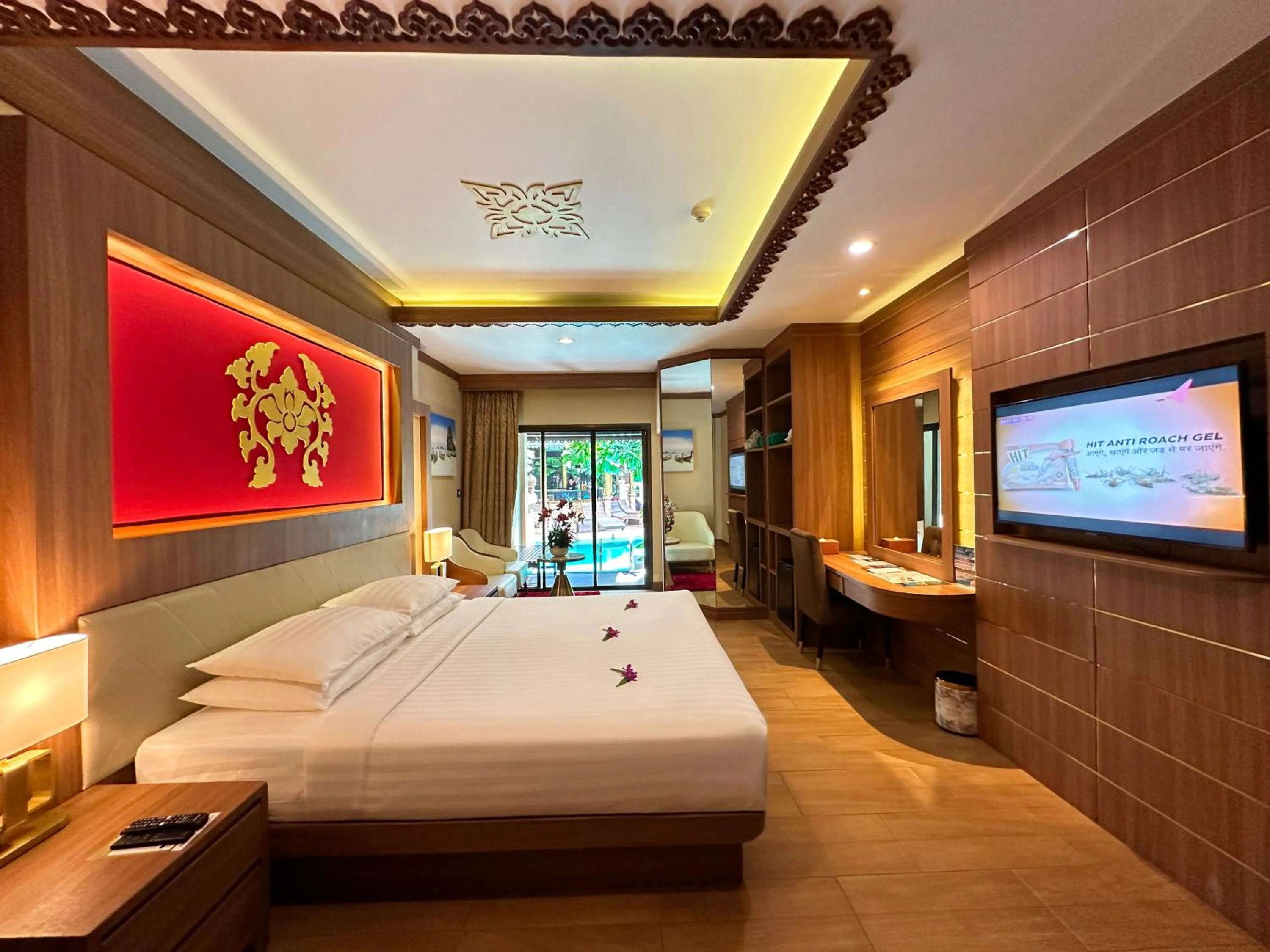 TV and multimedia, Bed in Quality Beach Resorts and Spa Patong