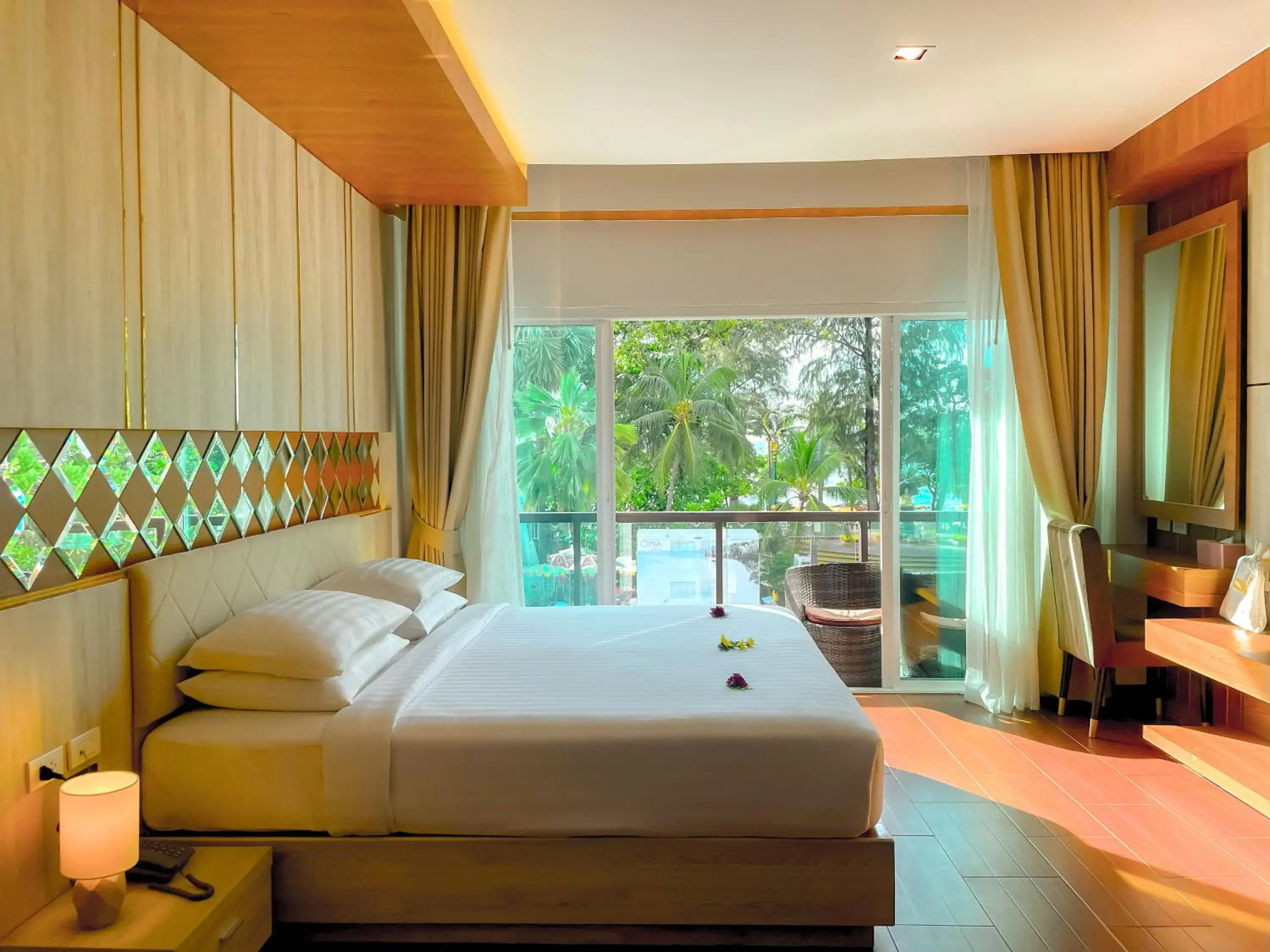 Balcony/Terrace, Bed in Quality Beach Resorts and Spa Patong Balcony/Terrace, Bed in Quality Beach Resorts and Spa Patong
