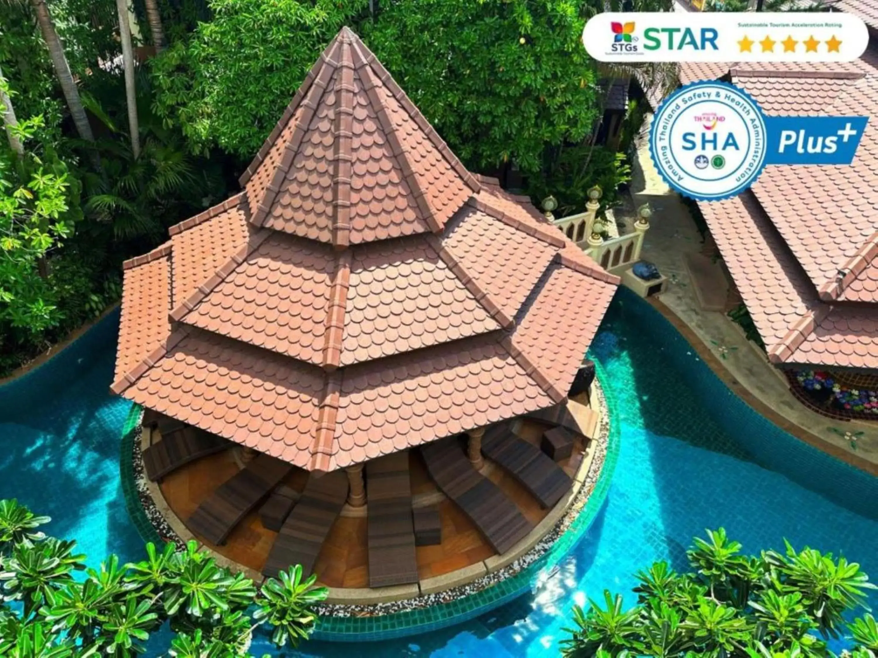 Swimming pool in Quality Beach Resorts and Spa Patong Swimming pool in Quality Beach Resorts and Spa Patong