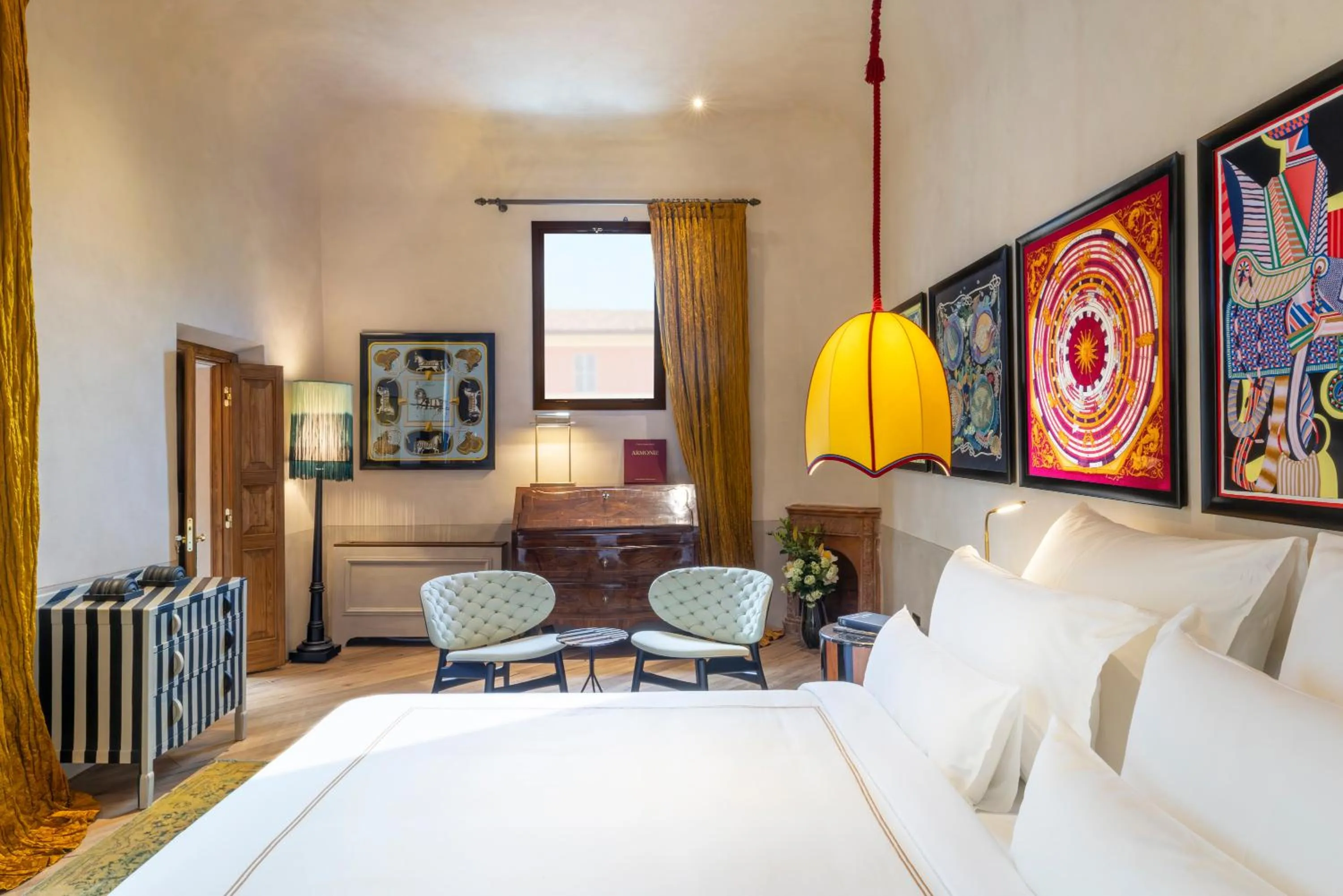 Bed in The James Suite Hotel Firenze 1564 - Small Luxury Hotels of the World