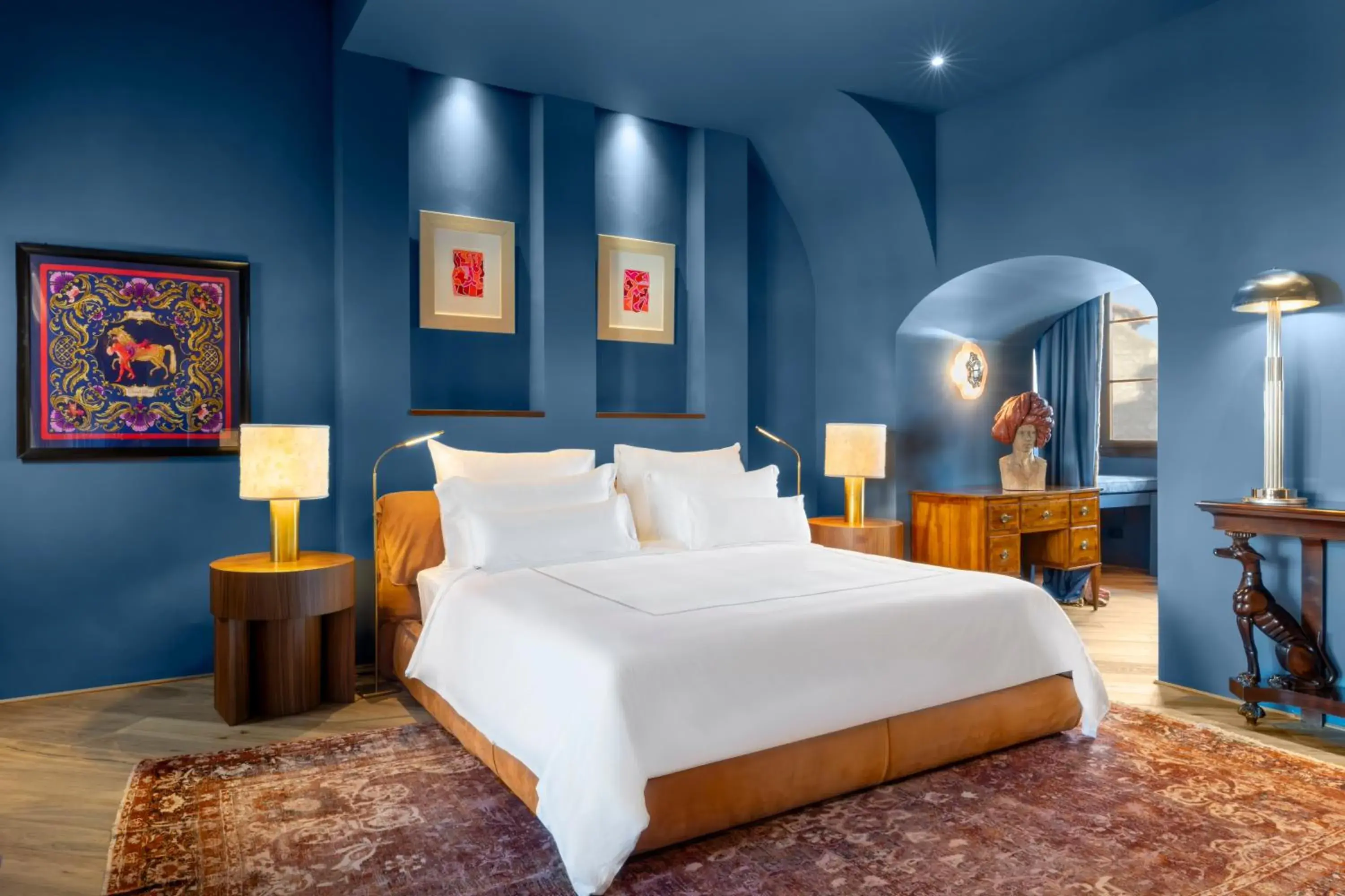 Suite with Terrace in The James Suite Hotel Firenze 1564 - Small Luxury Hotels of the World Suite with Terrace in The James Suite Hotel Firenze 1564 - Small Luxury Hotels of the World