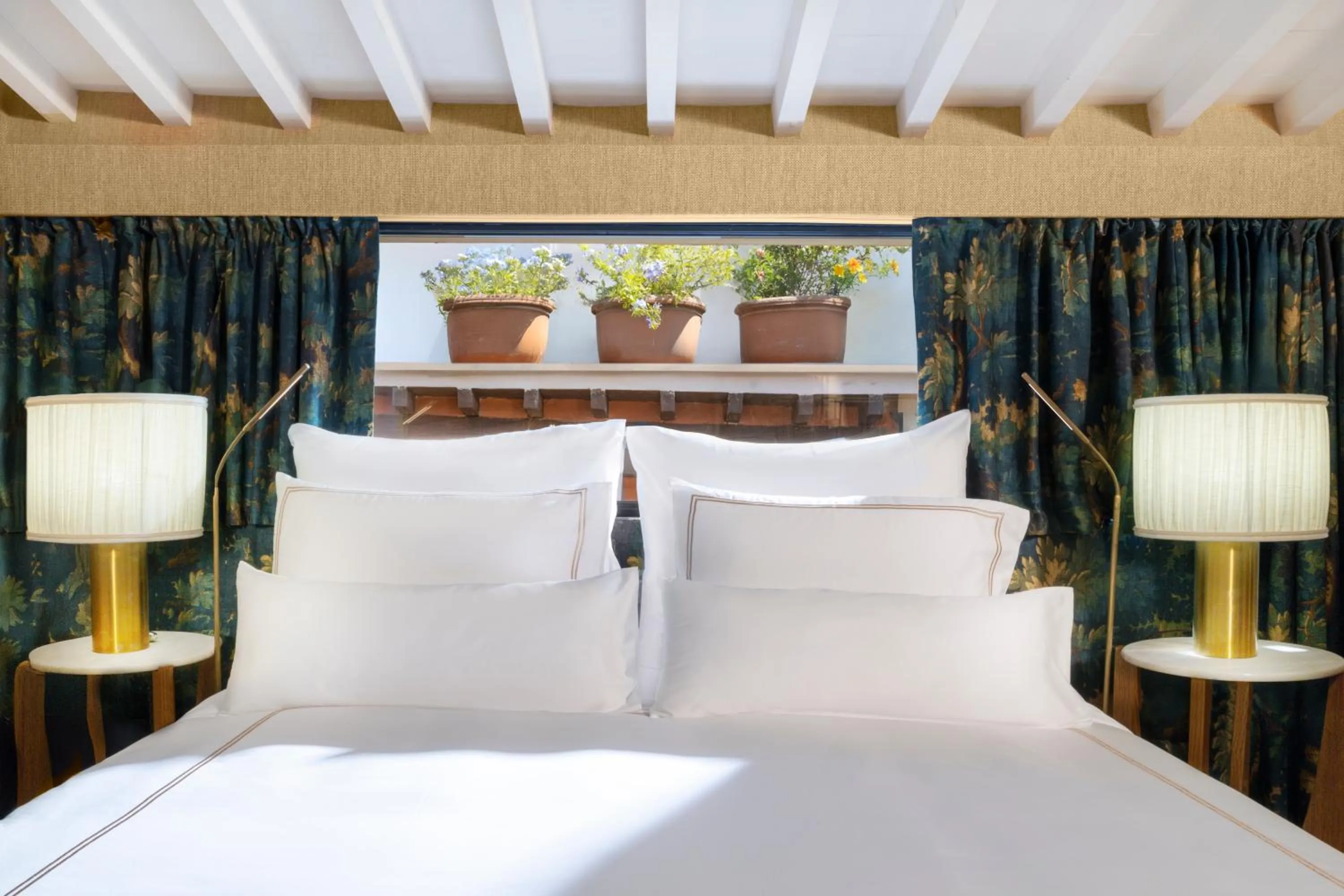 Bed in The James Suite Hotel Firenze 1564 - Small Luxury Hotels of the World