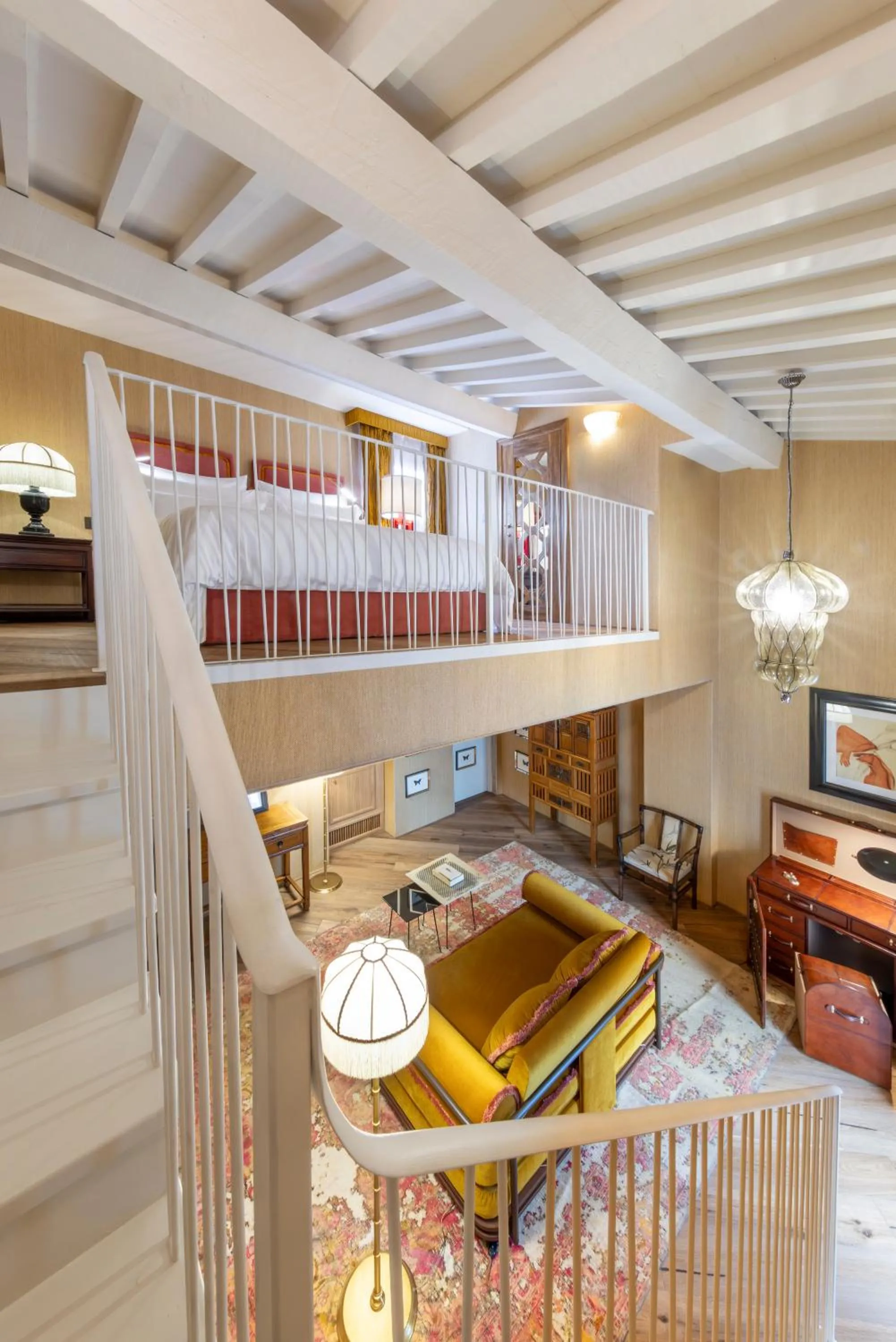 Photo of the whole room in The James Suite Hotel Firenze 1564 - Small Luxury Hotels of the World