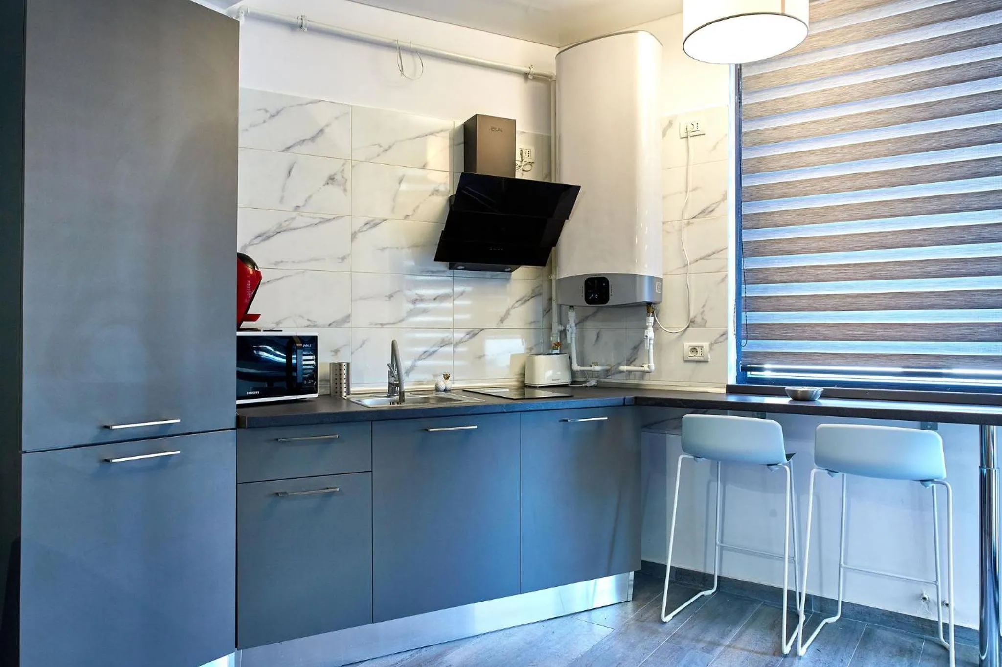 Coffee/tea facilities in Apartamente by R S