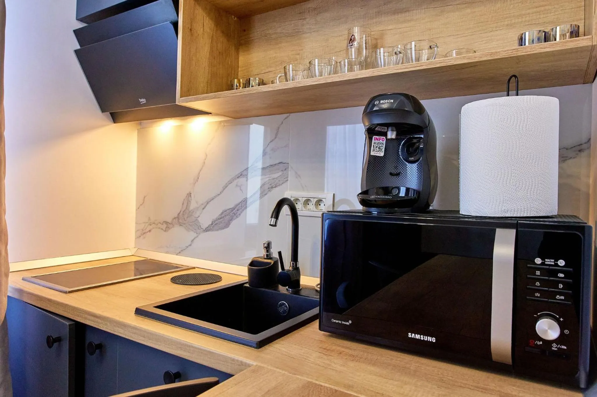 Coffee/tea facilities in Apartamente by R S