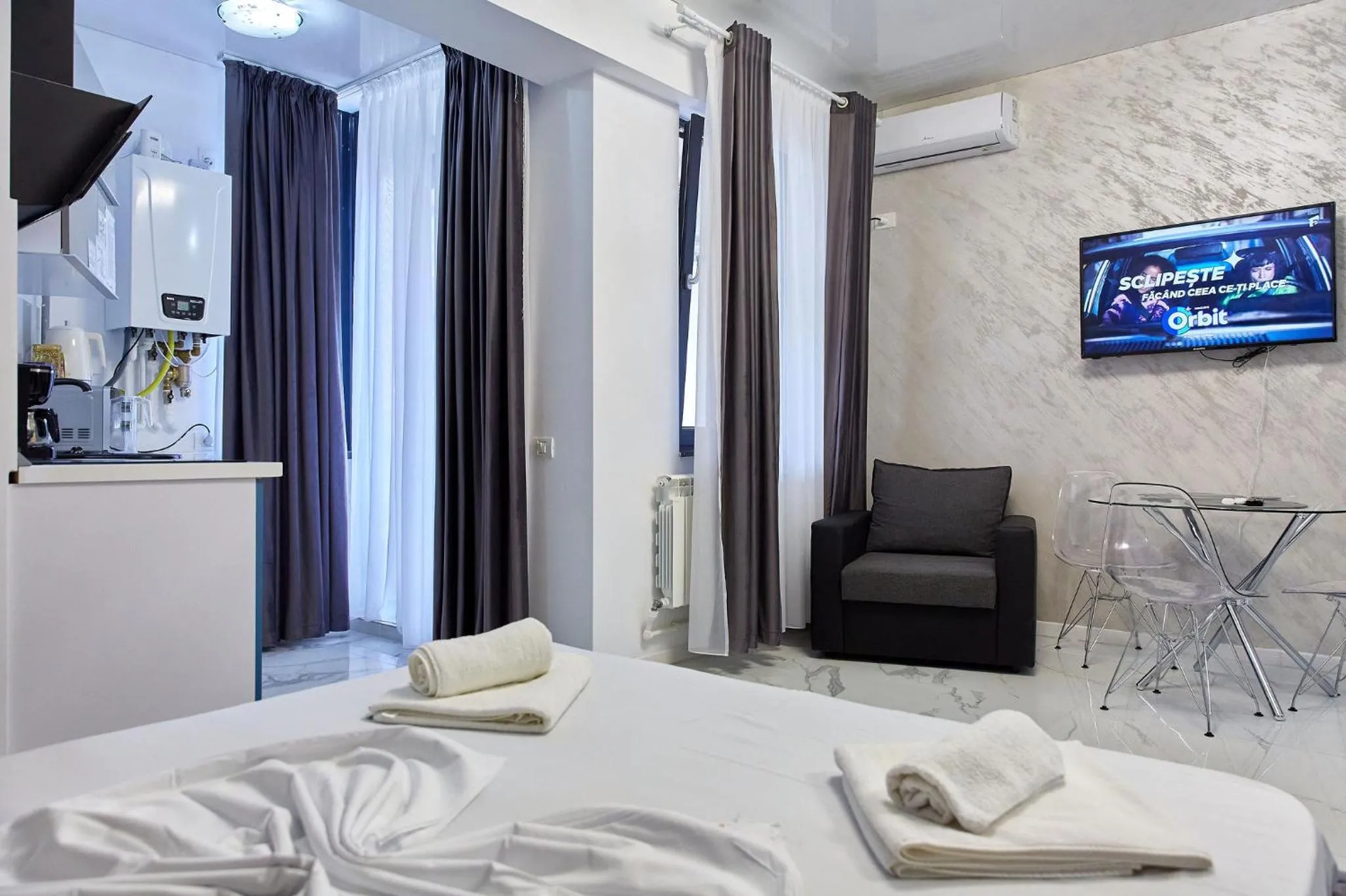 Bed in Apartamente by R S