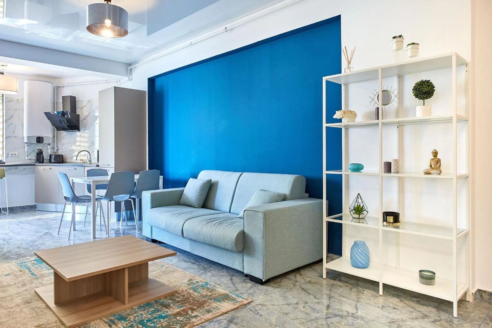 Living room in Apartamente by R S