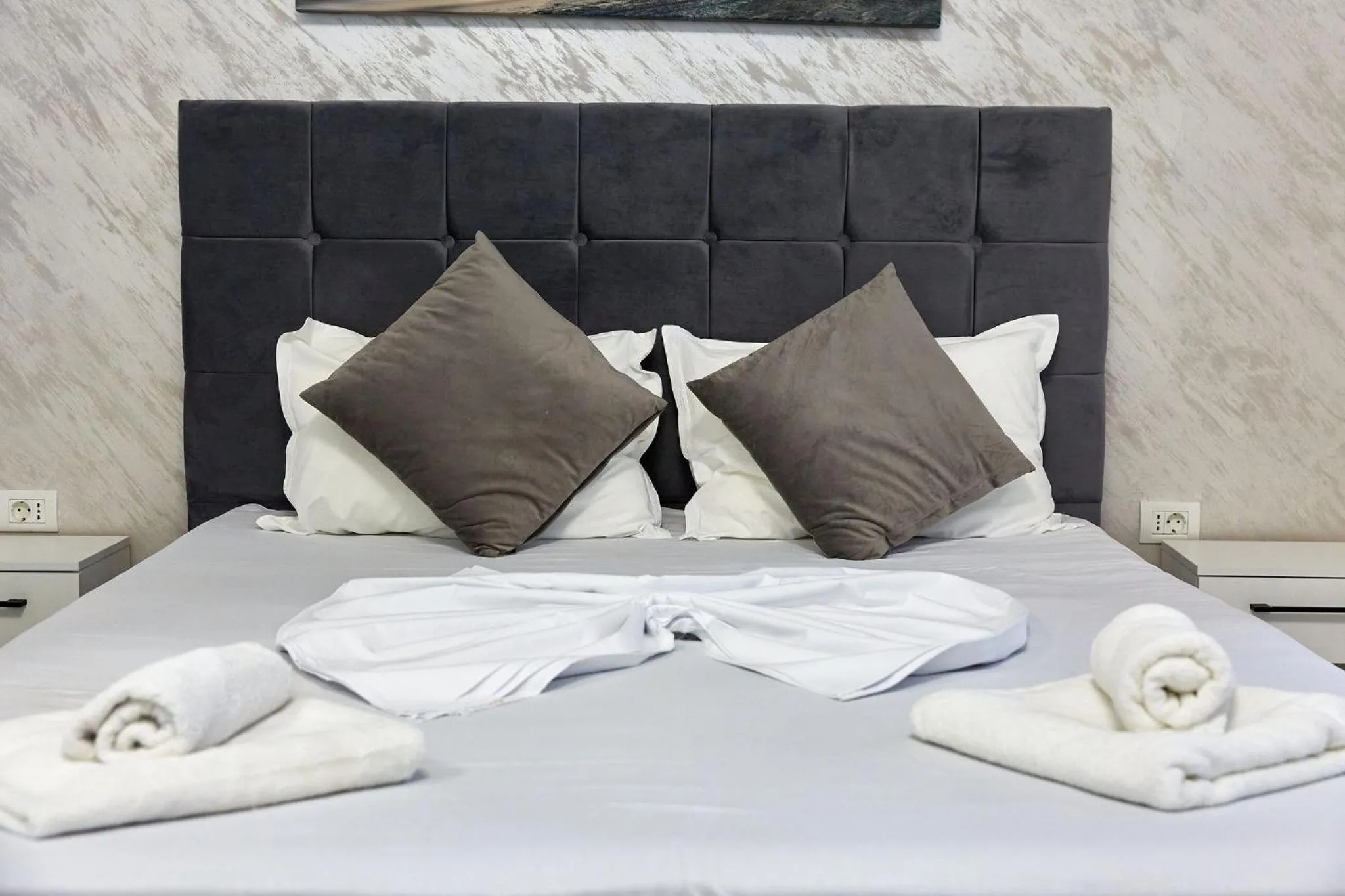 Bed in Apartamente by R S