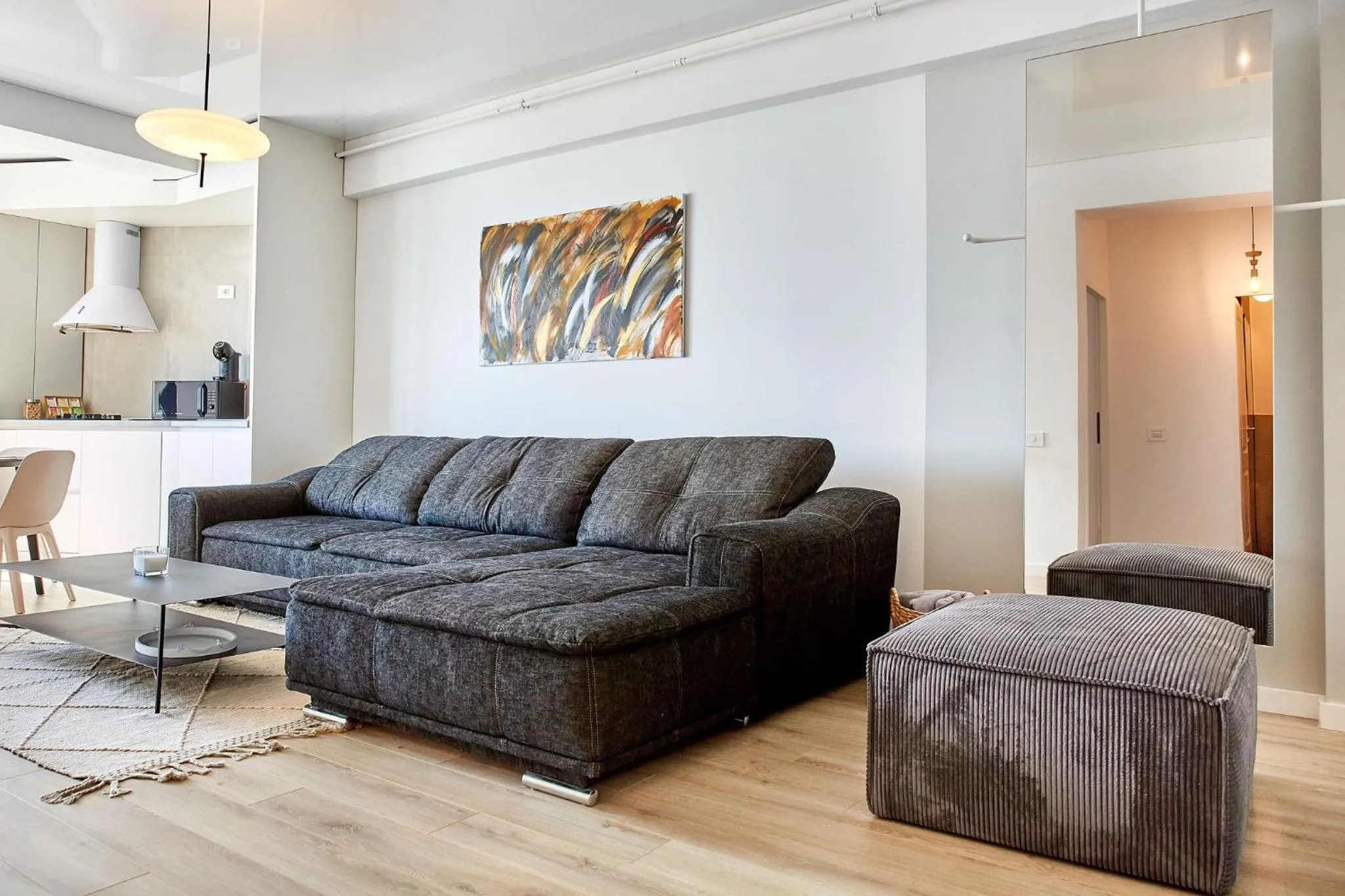 Living room in Apartamente by R S
