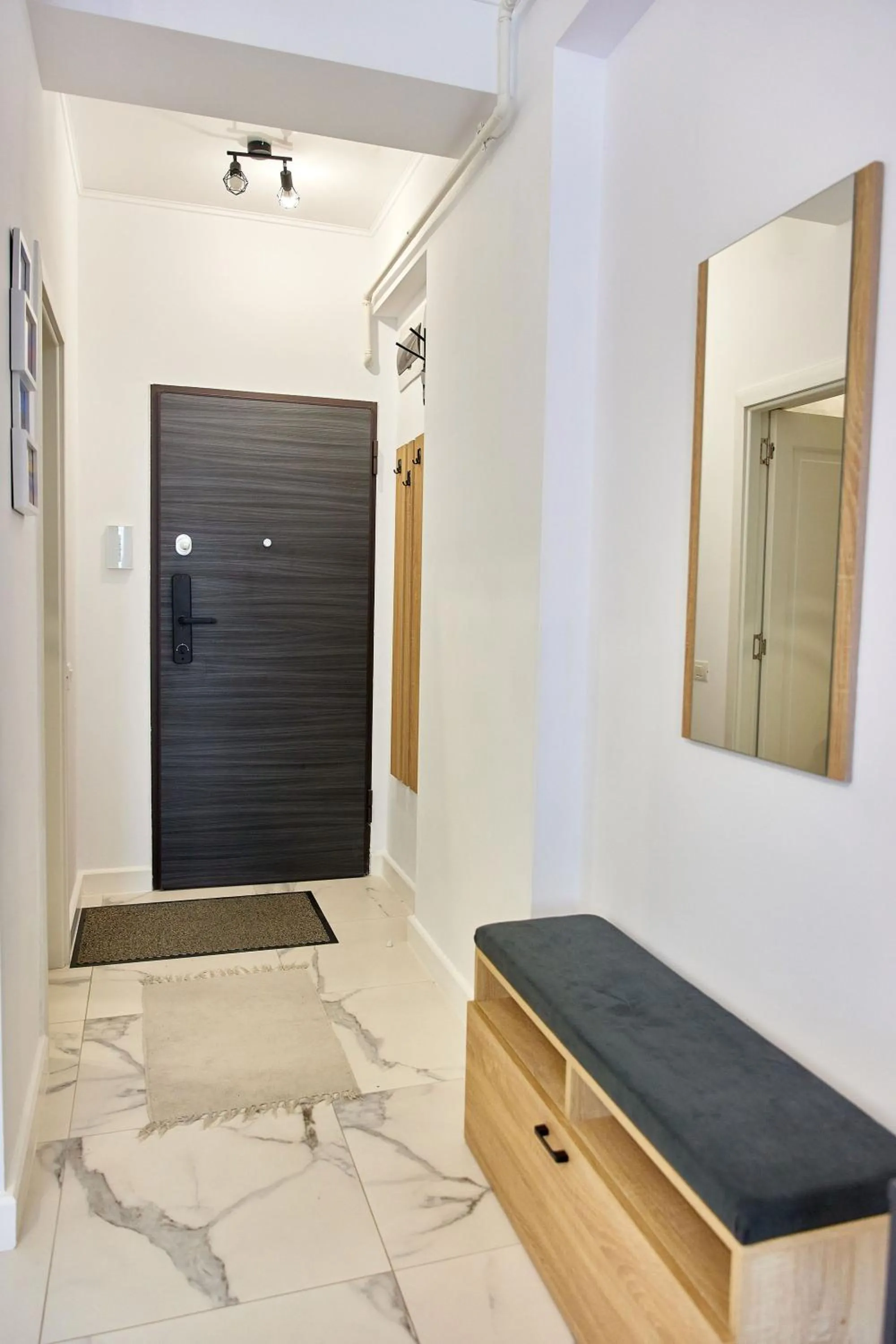 Photo of the whole room in Apartamente by R S
