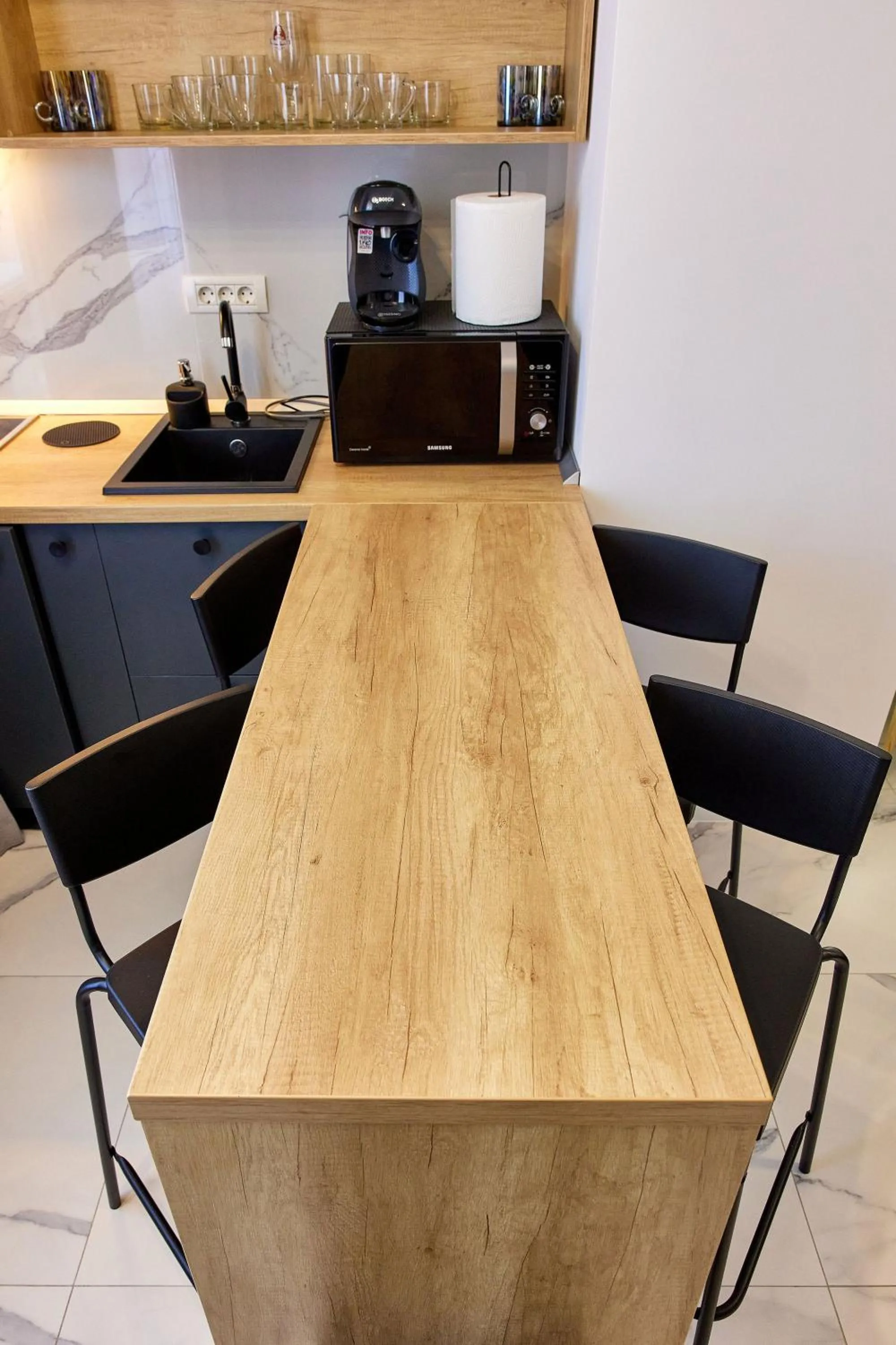 Coffee/tea facilities in Apartamente by R S