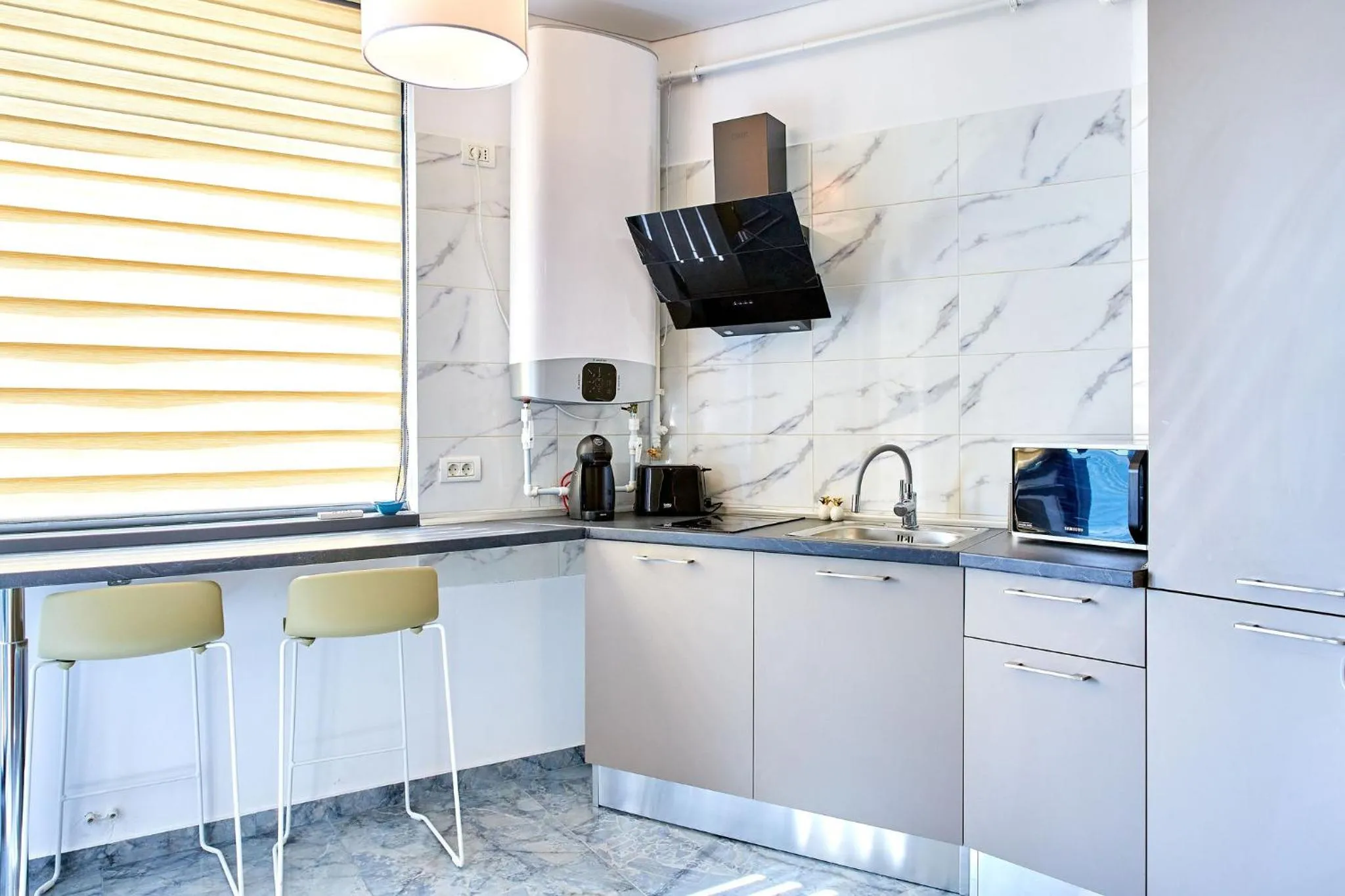 TV and multimedia in Apartamente by R S
