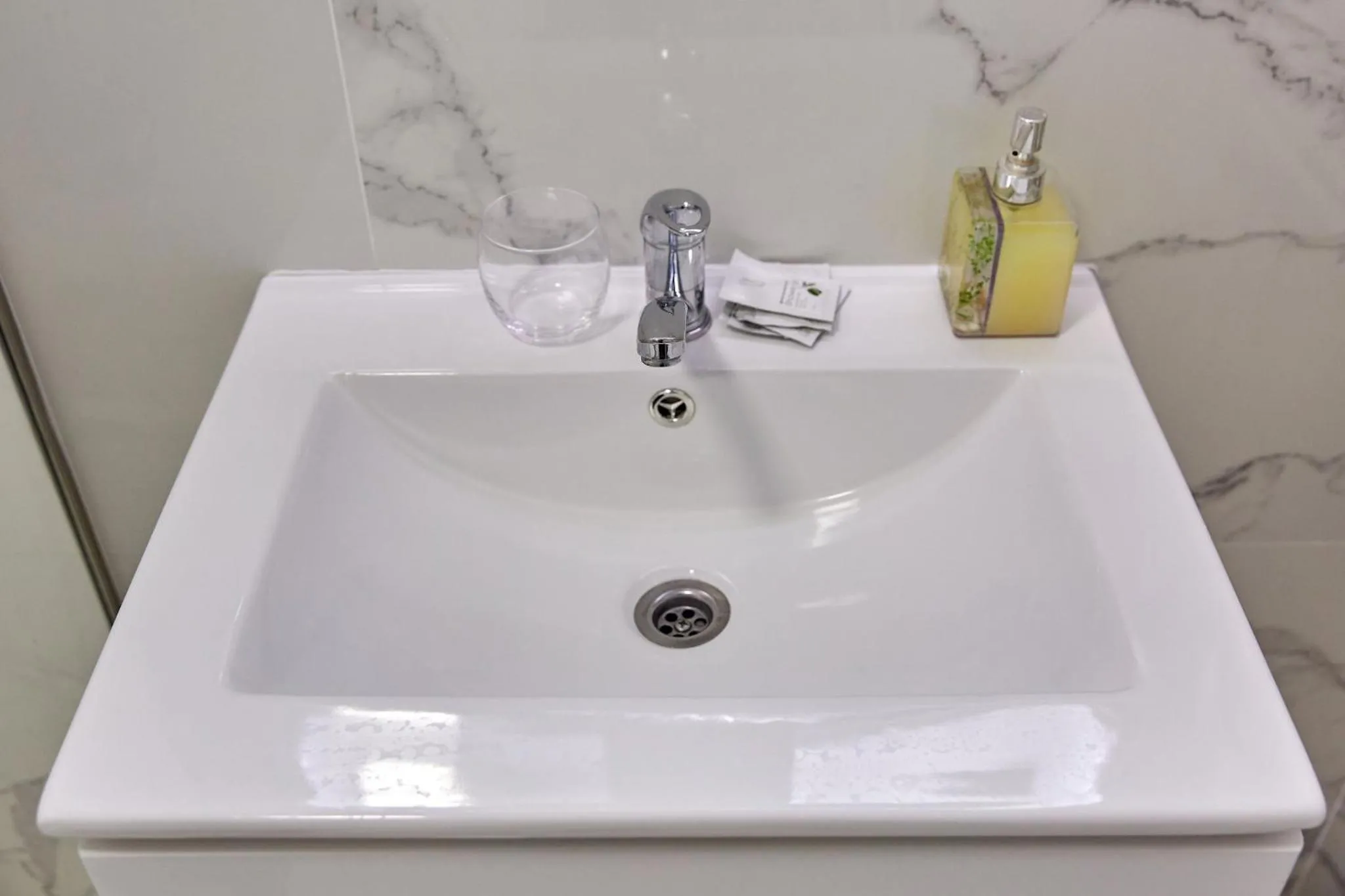 Bathroom in Apartamente by R S