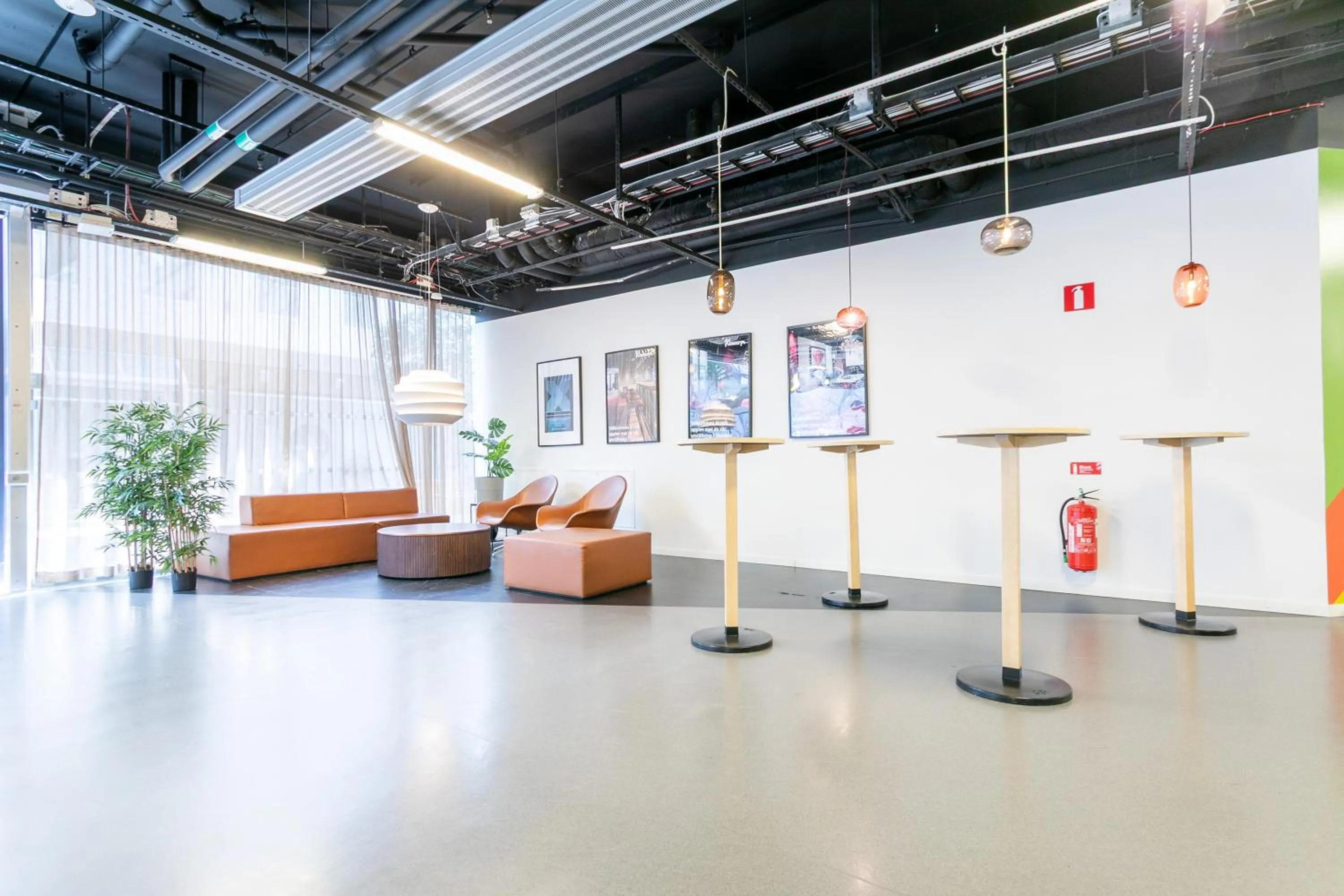 Seating area in ApartDirect Arlandastad