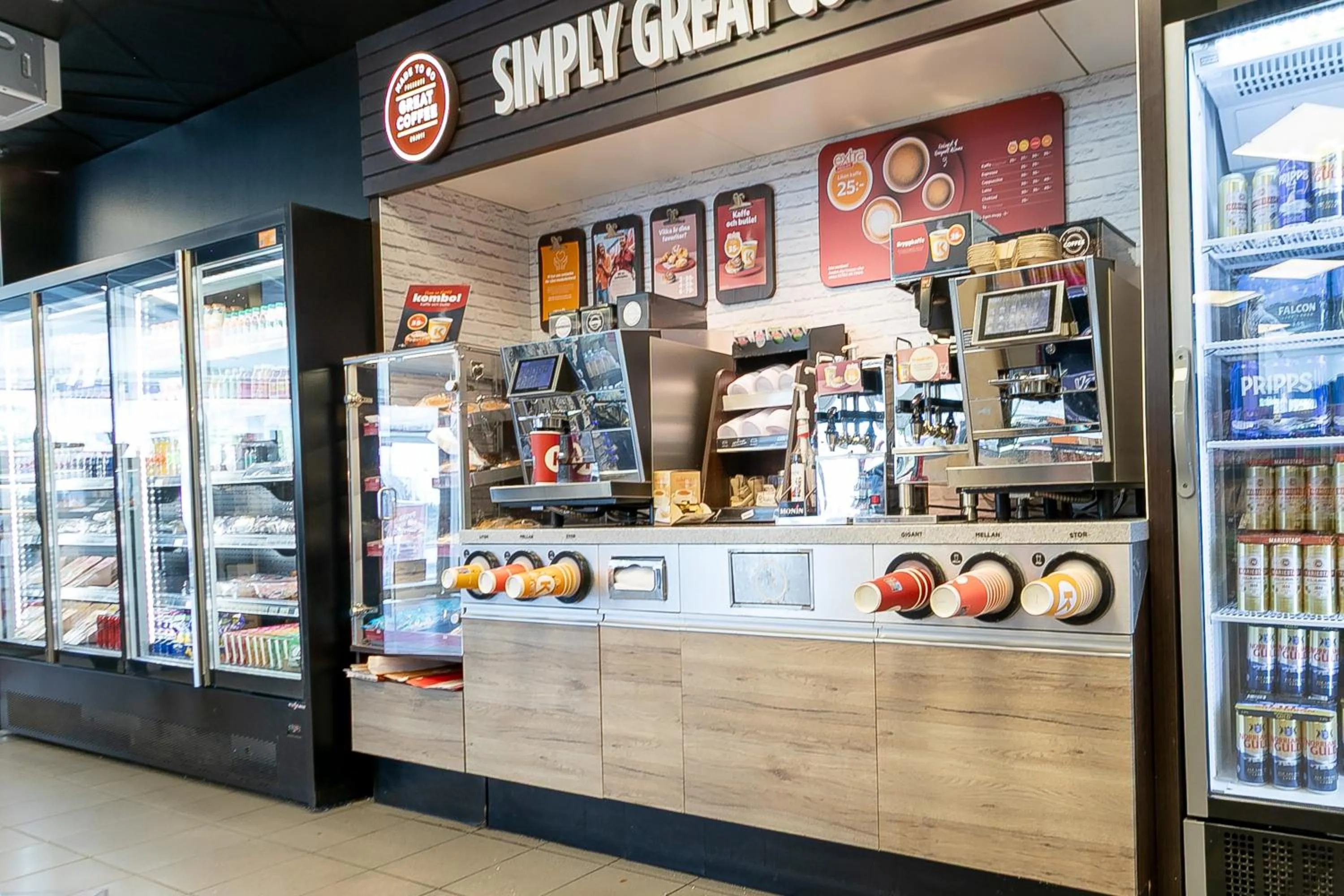 Coffee/tea facilities in ApartDirect Arlandastad