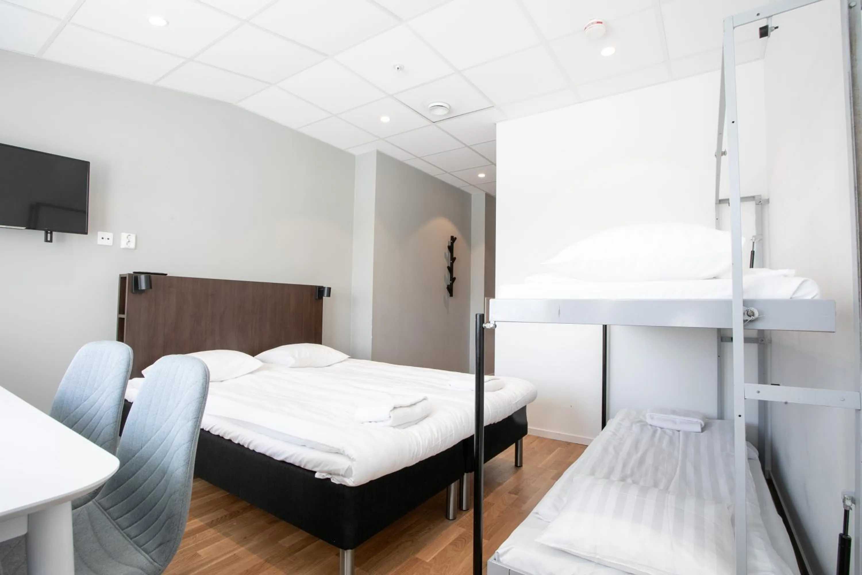 Bedroom, Bed in ApartDirect Arlandastad