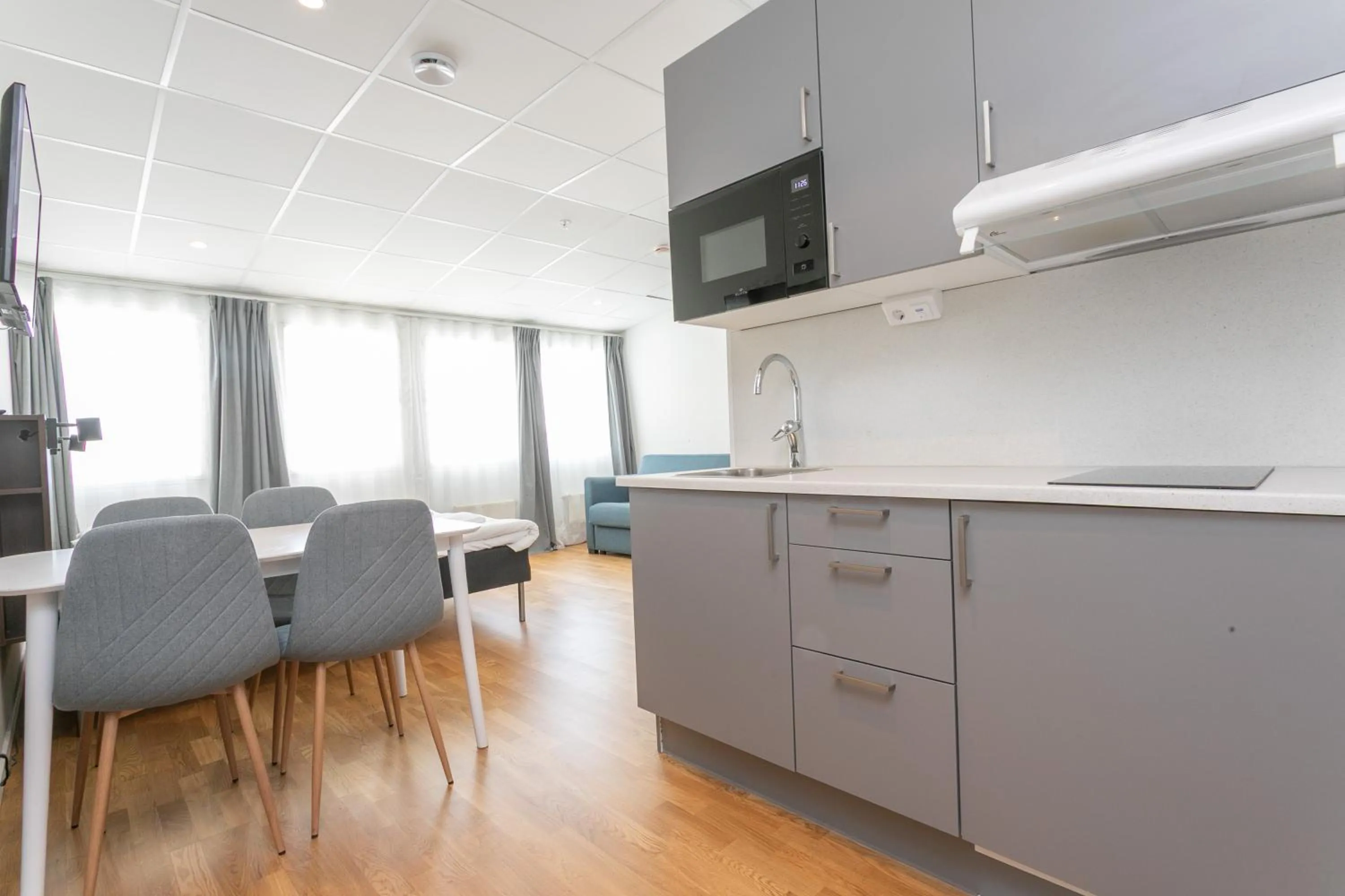 Kitchen or kitchenette in ApartDirect Arlandastad