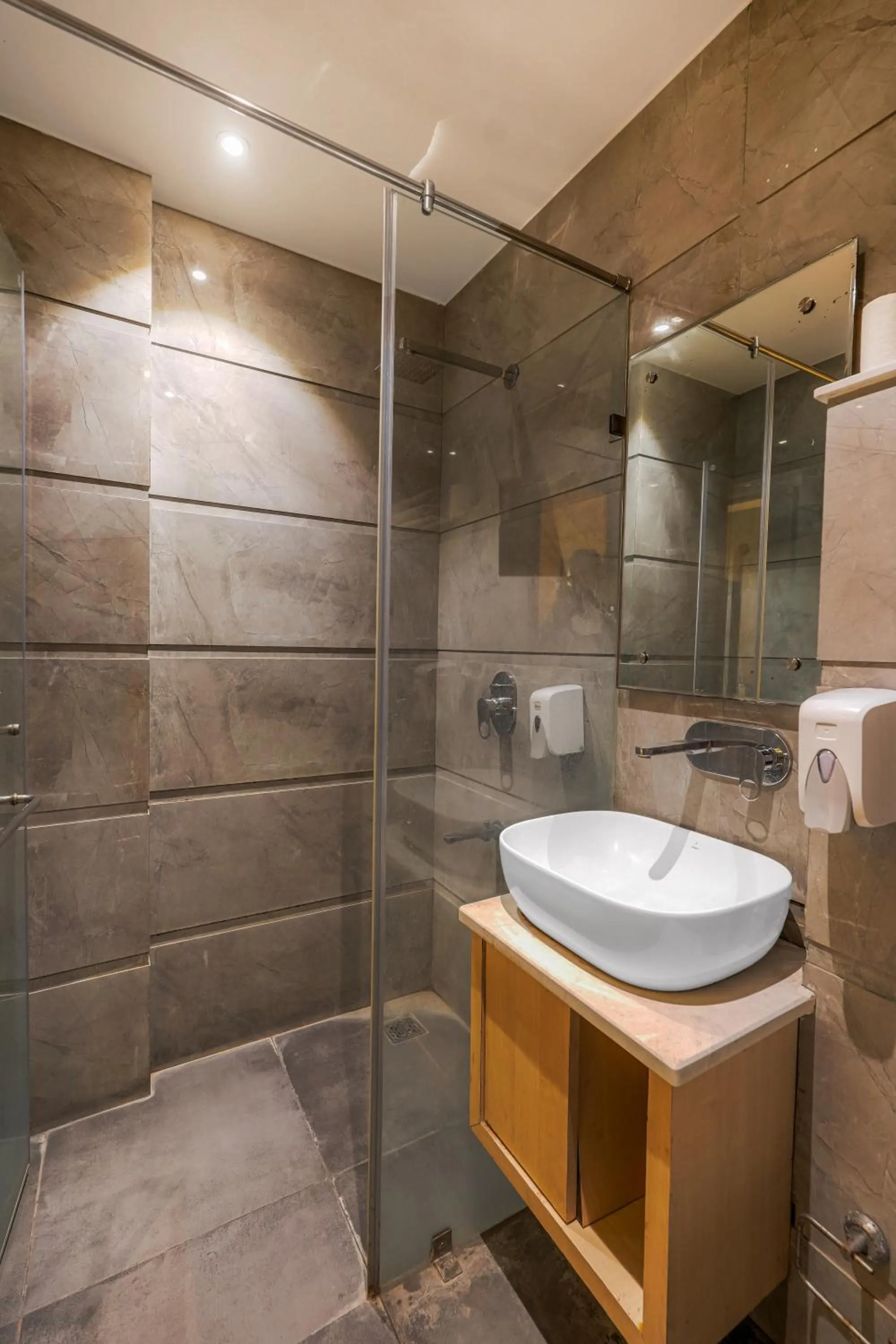 CSJS Inn Hotel Marketed by Kiwiana