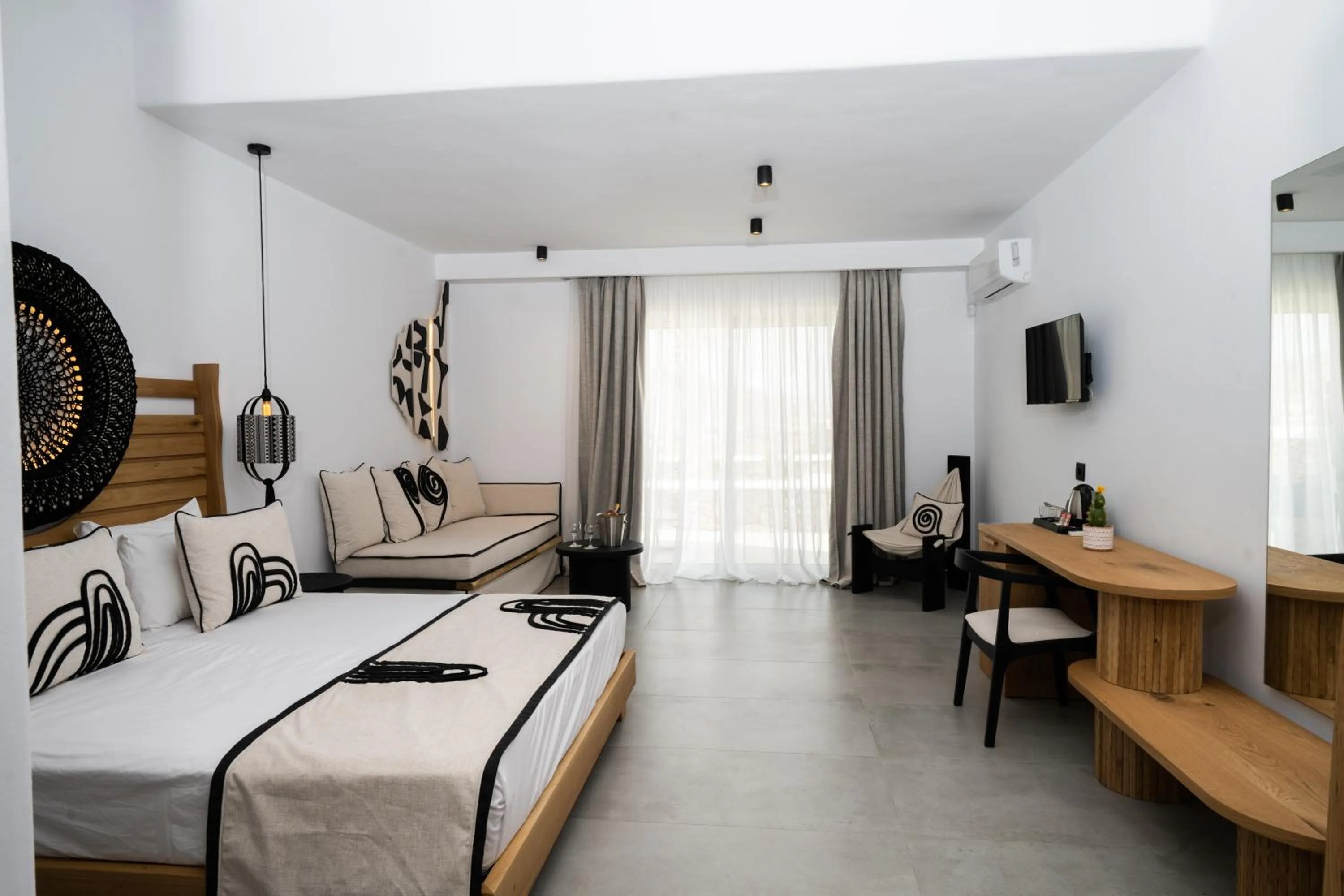 Bed in Le Palme Mykonos