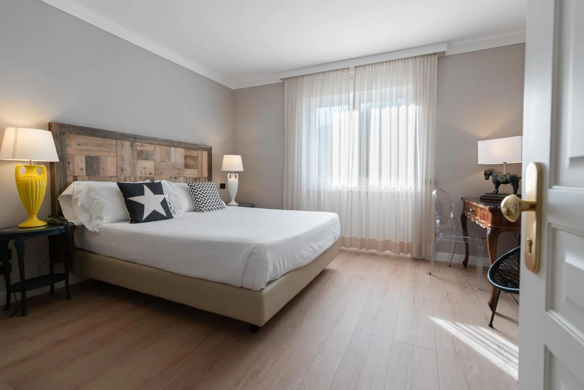 Photo of the whole room, Bed in Hotel Leon d'Oro