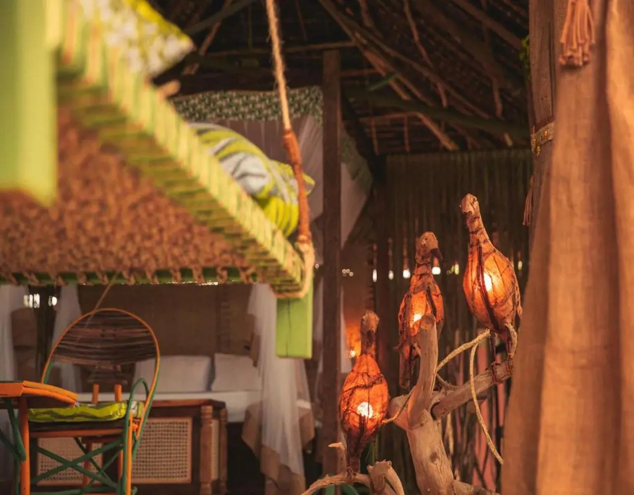 Deluxe Bungalow with Sea View in Kizingo Beach Eco Lodge