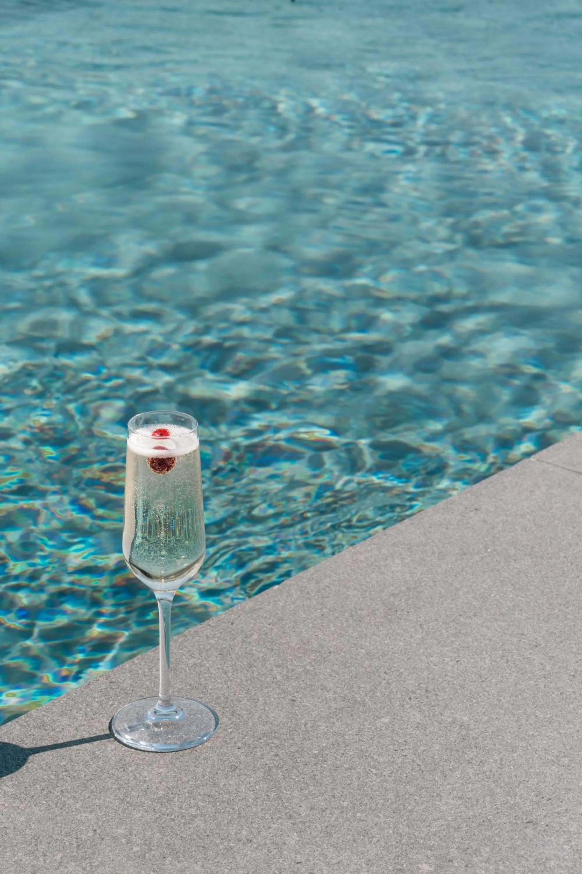 Swimming pool in Neoma