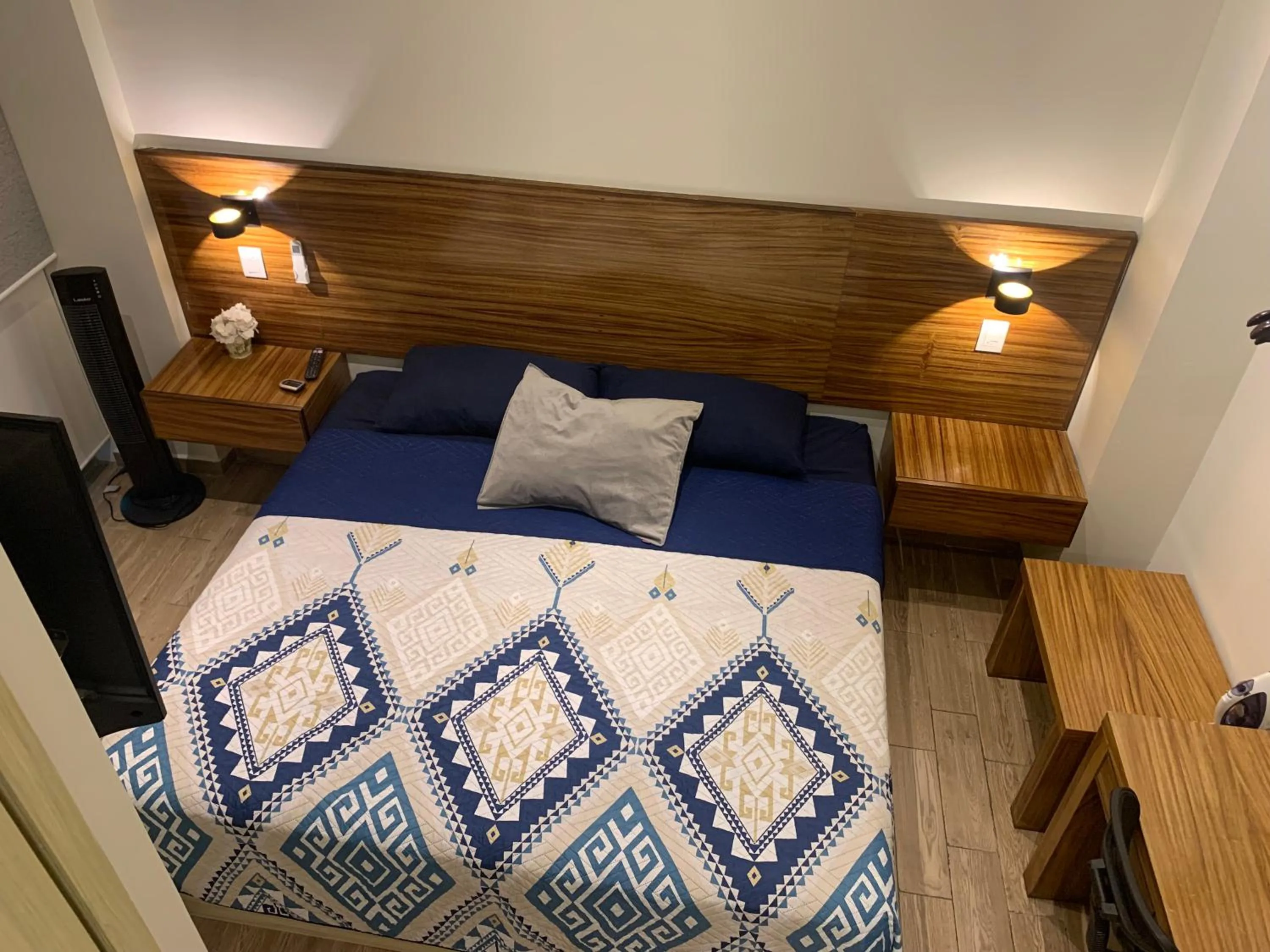 Bed in BERTHEL SUITES