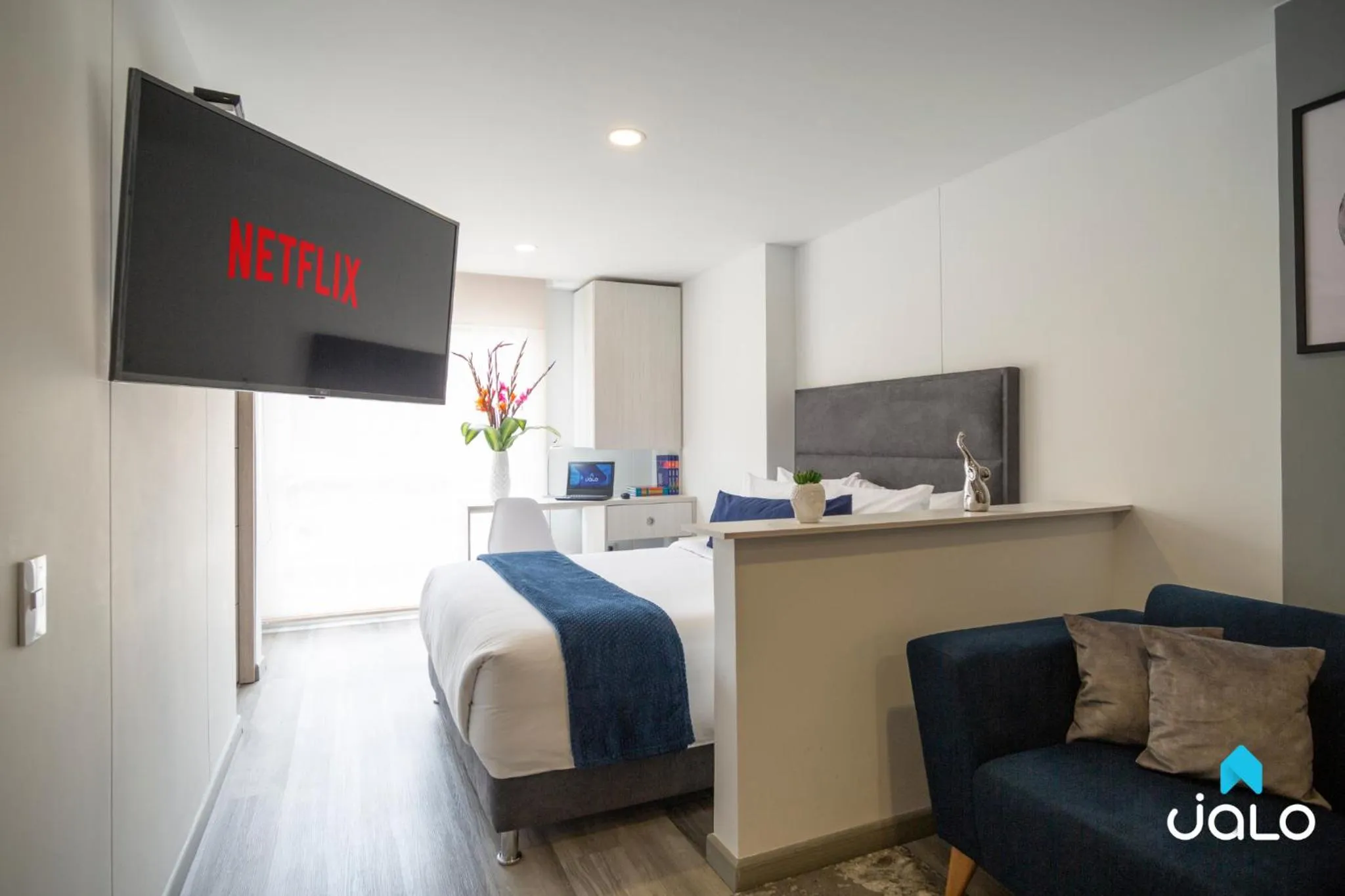 Bed in Torre Ventto Lofts By Jalo