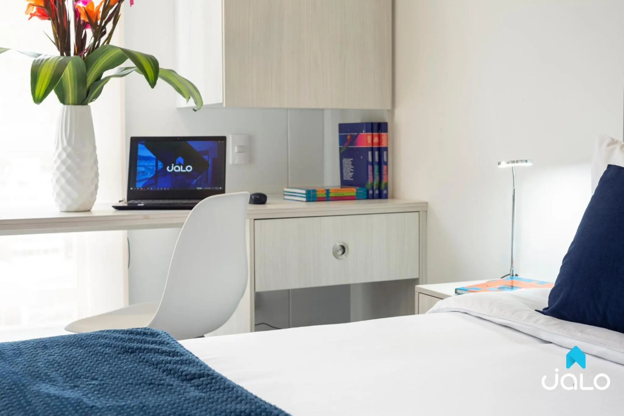 TV and multimedia, Bed in Torre Ventto Lofts By Jalo