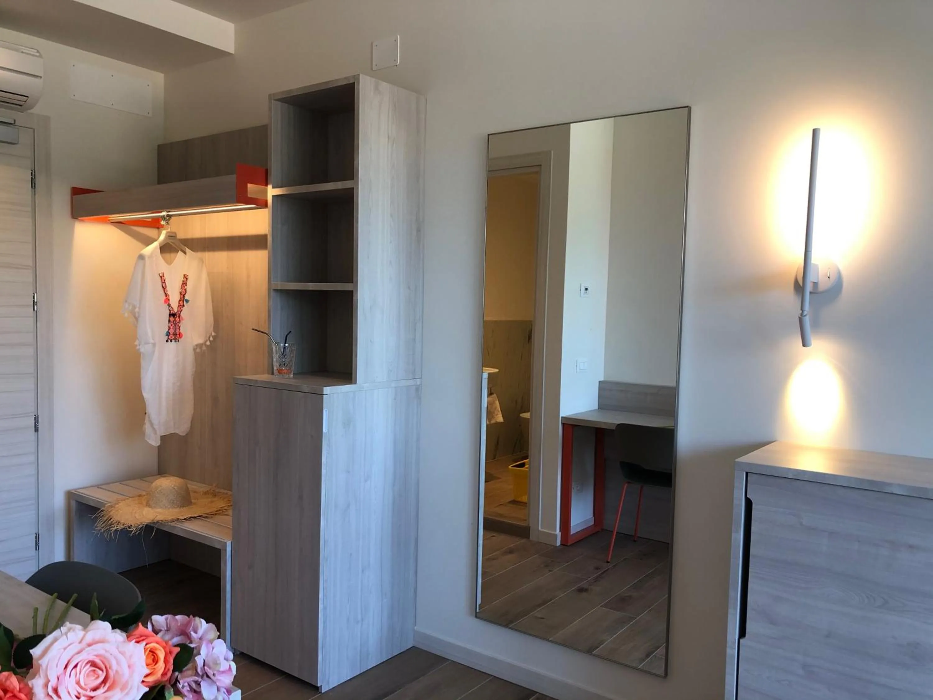 wardrobe in Alla Pergola