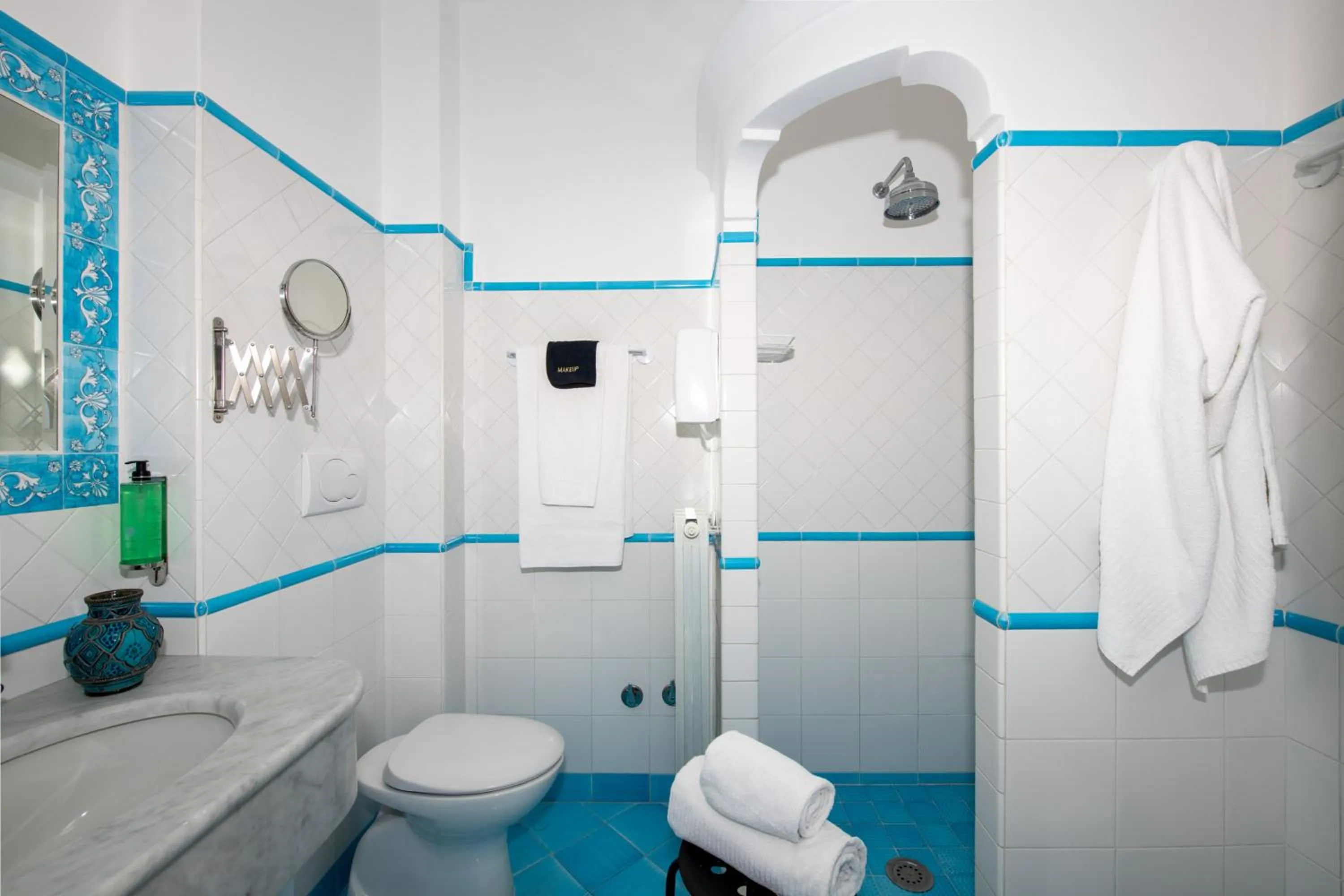 Bathroom in Hotel Reginella