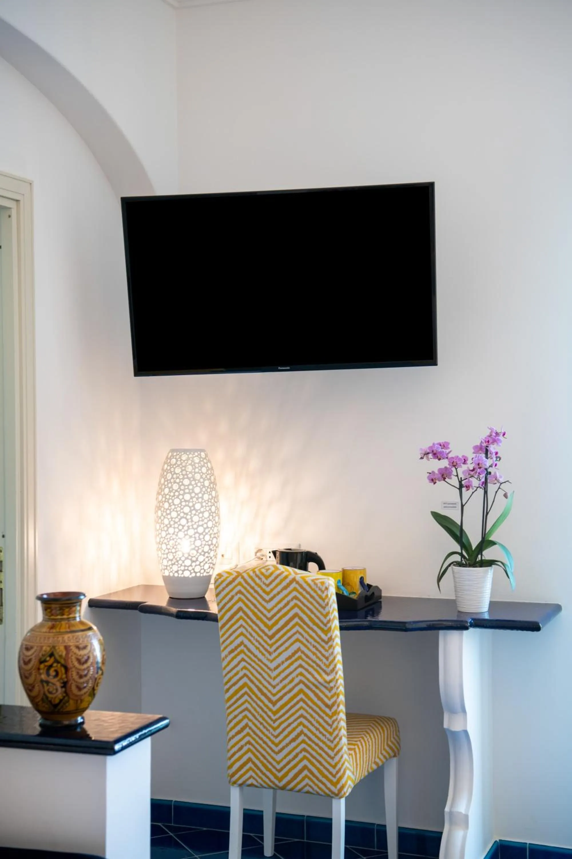 Decorative detail in Hotel Reginella