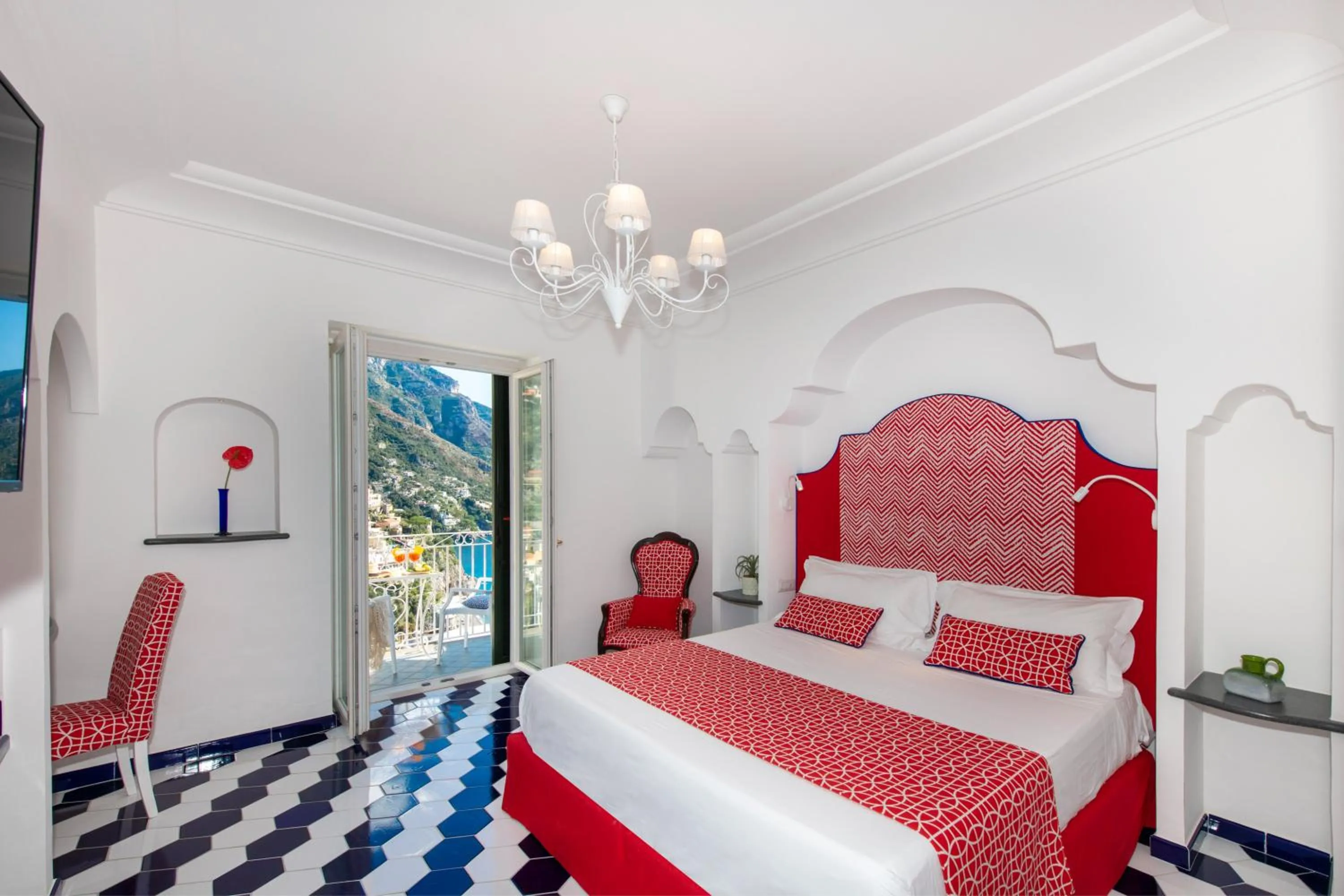 Photo of the whole room, Bed in Hotel Reginella