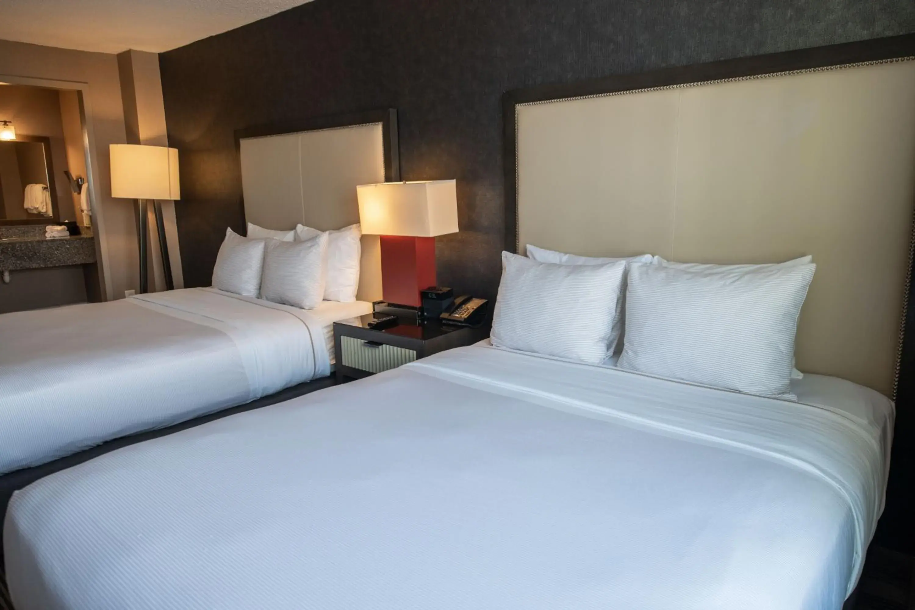 Bedroom, Bed in 2500 Penn, a Placemakr Experience Bedroom, Bed in 2500 Penn, a Placemakr Experience