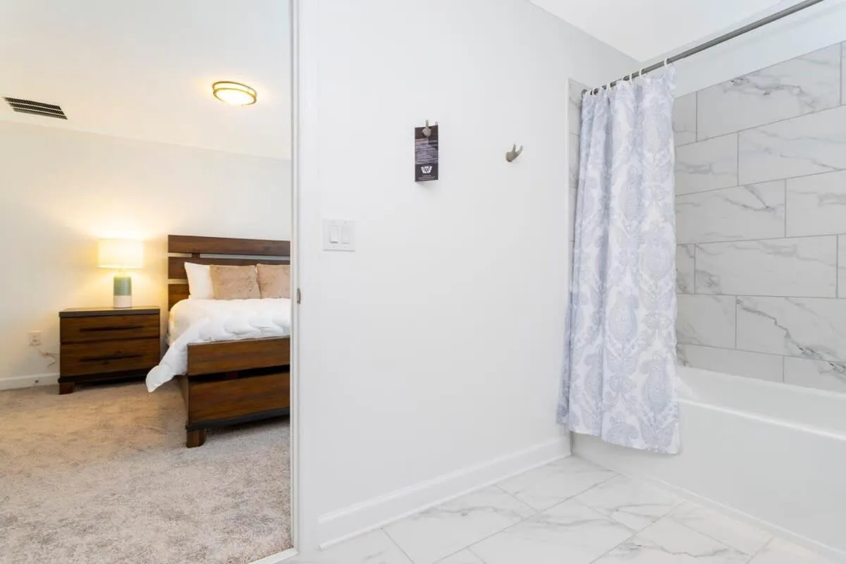 Bed in Gorgeous 5 Bd w/ Pool Close to Disney @ Champions Gate 948