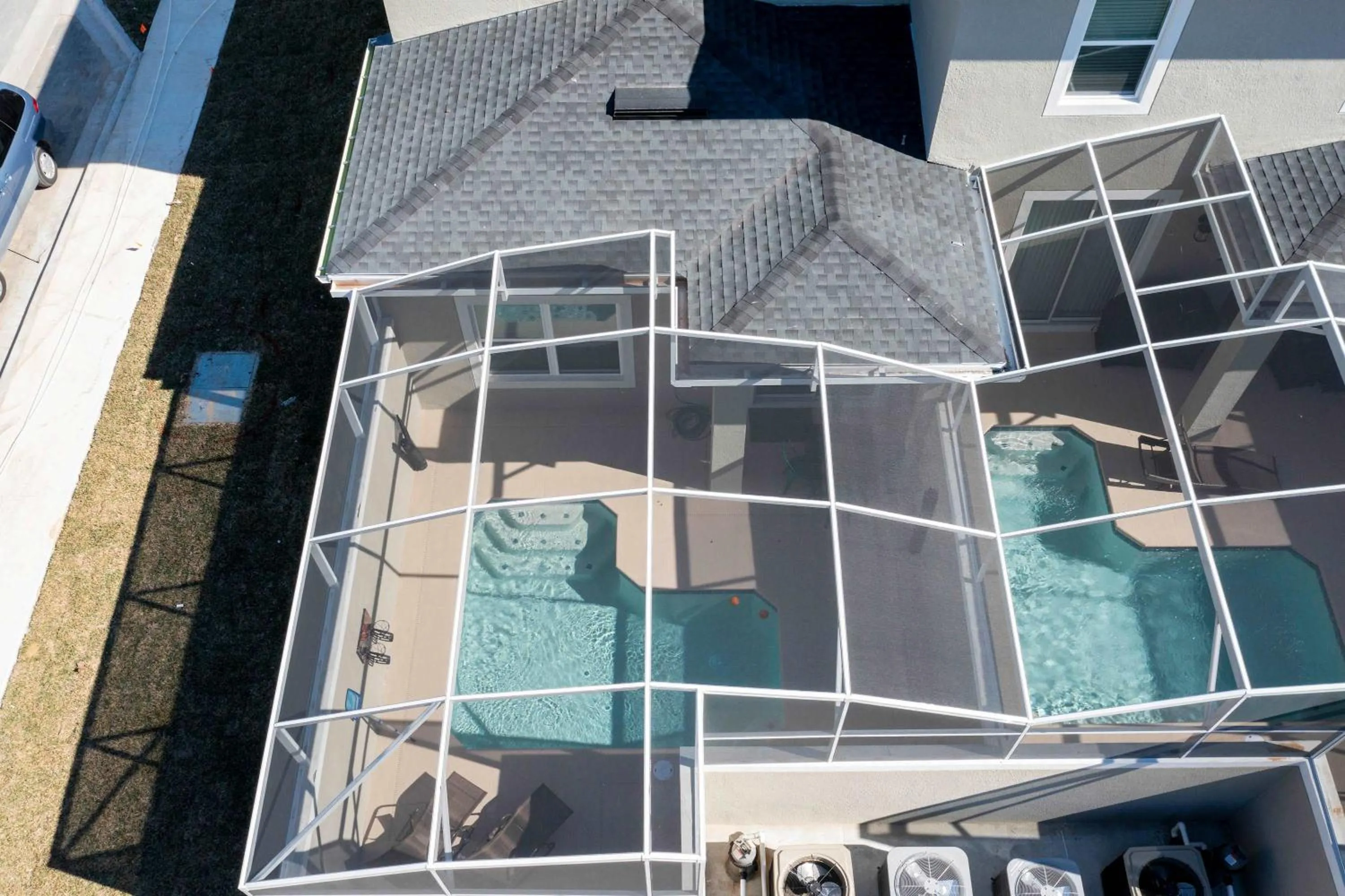 Gorgeous 5 Bd w/ Pool Close to Disney @ Champions Gate 948