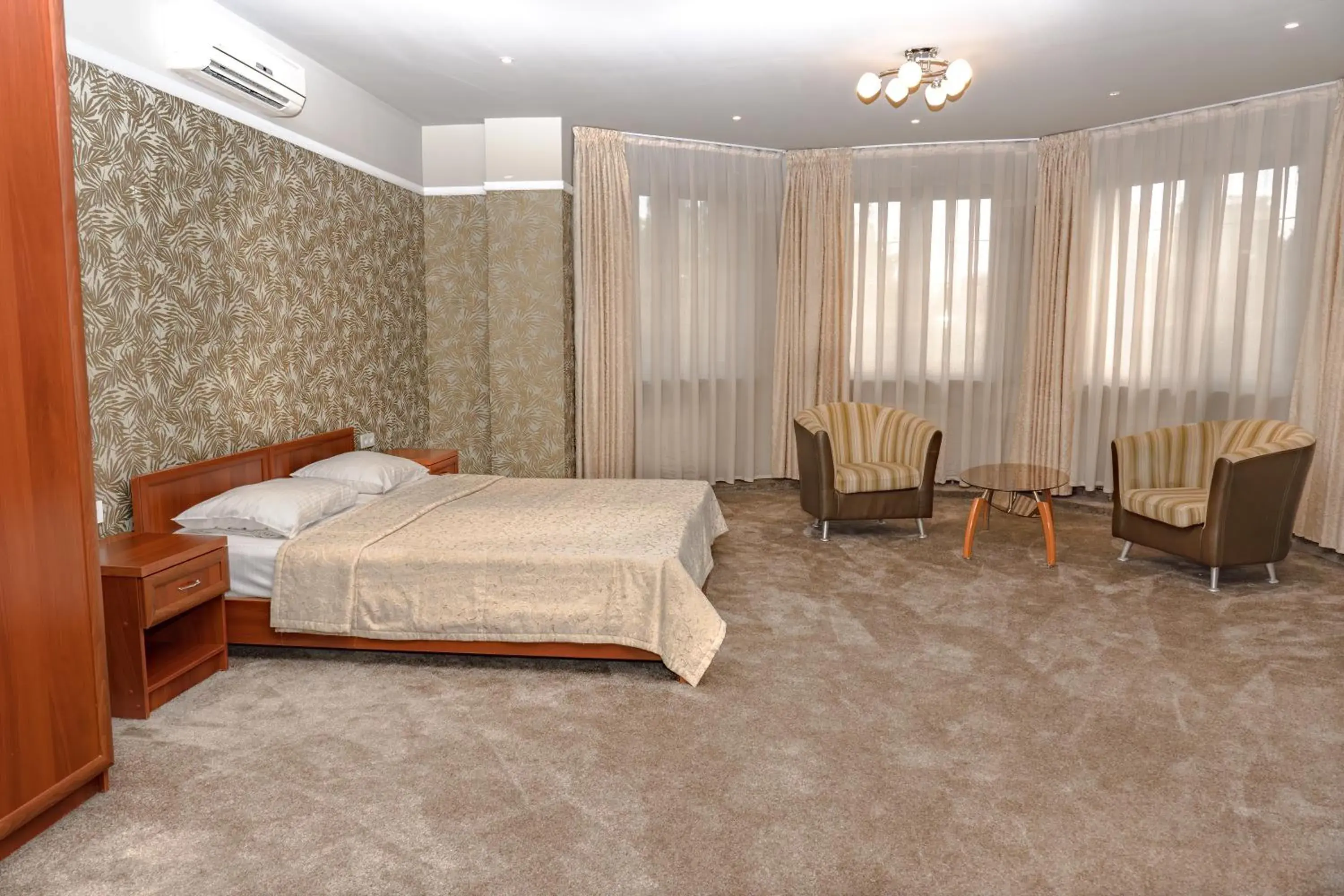 Suite - single occupancy in Alpen Ville Suite - single occupancy in Alpen Ville