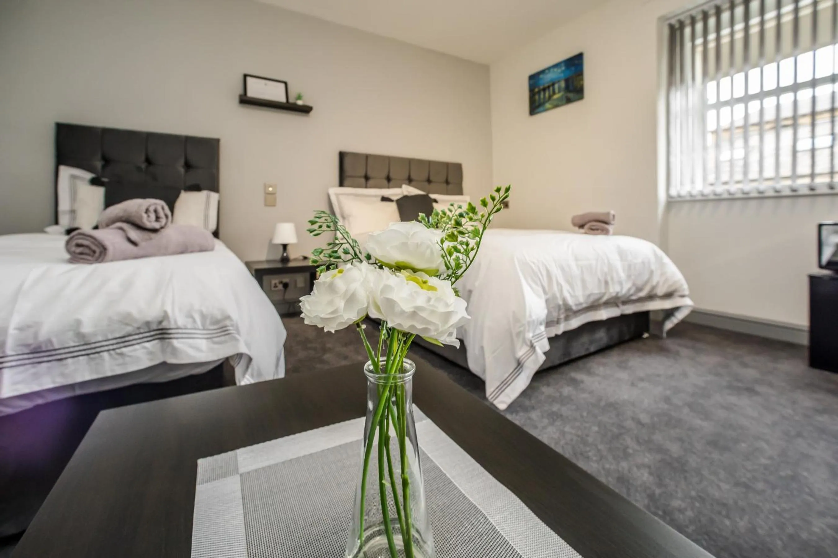 Bed in Huddersfield Central Lodge