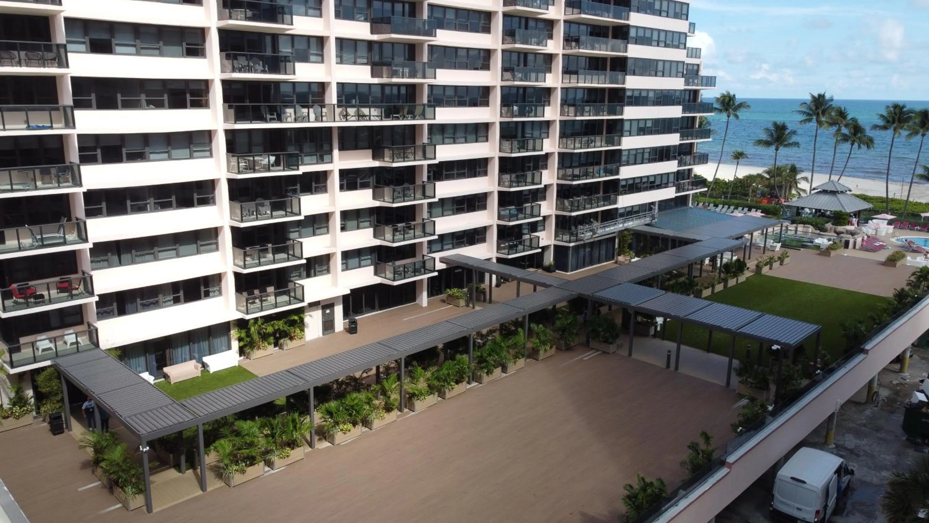Property building in Deluxe Apartments by South Florida Vacations